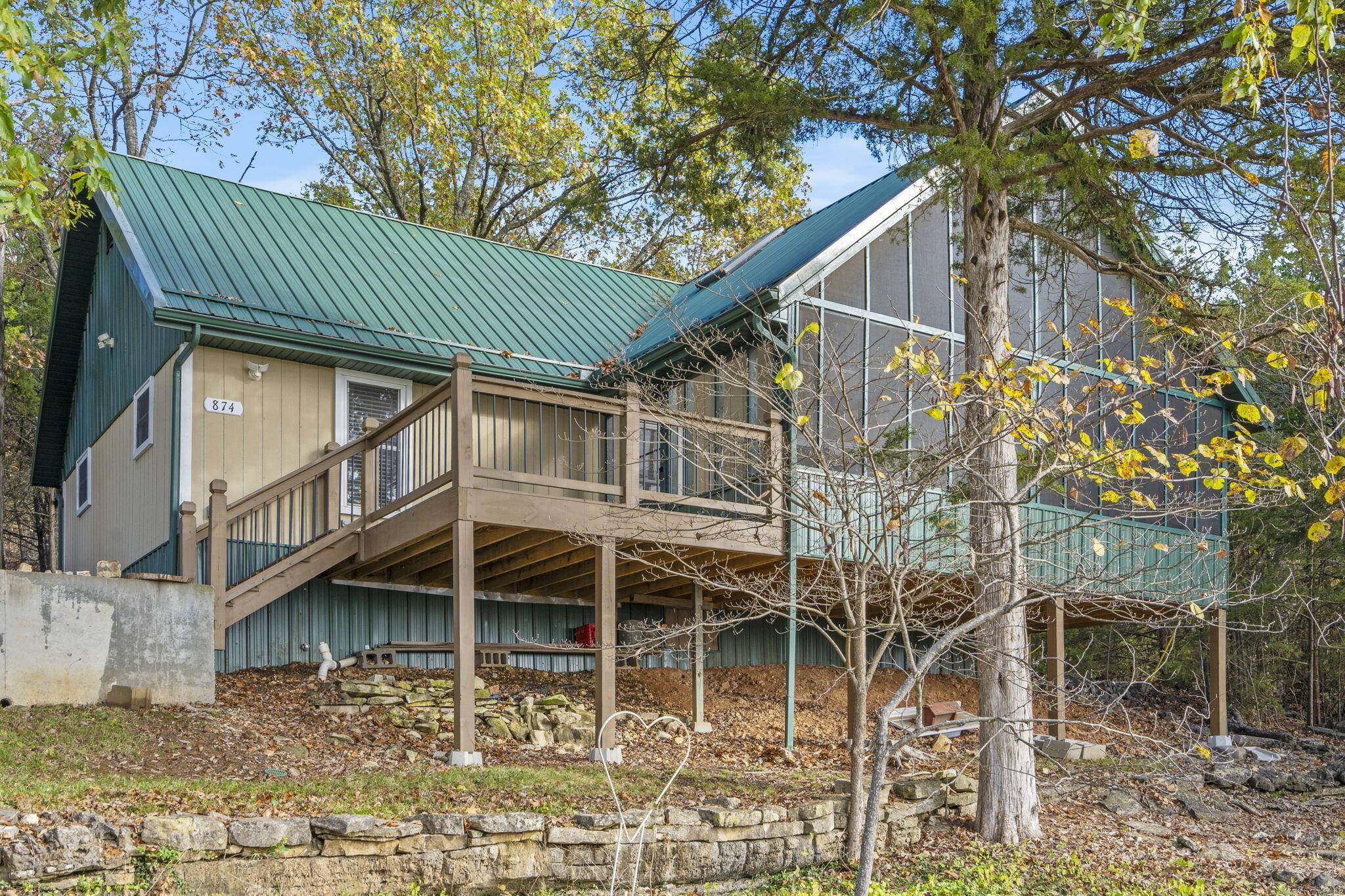 Galena, MO 65656,874 Jackson Hollow RD