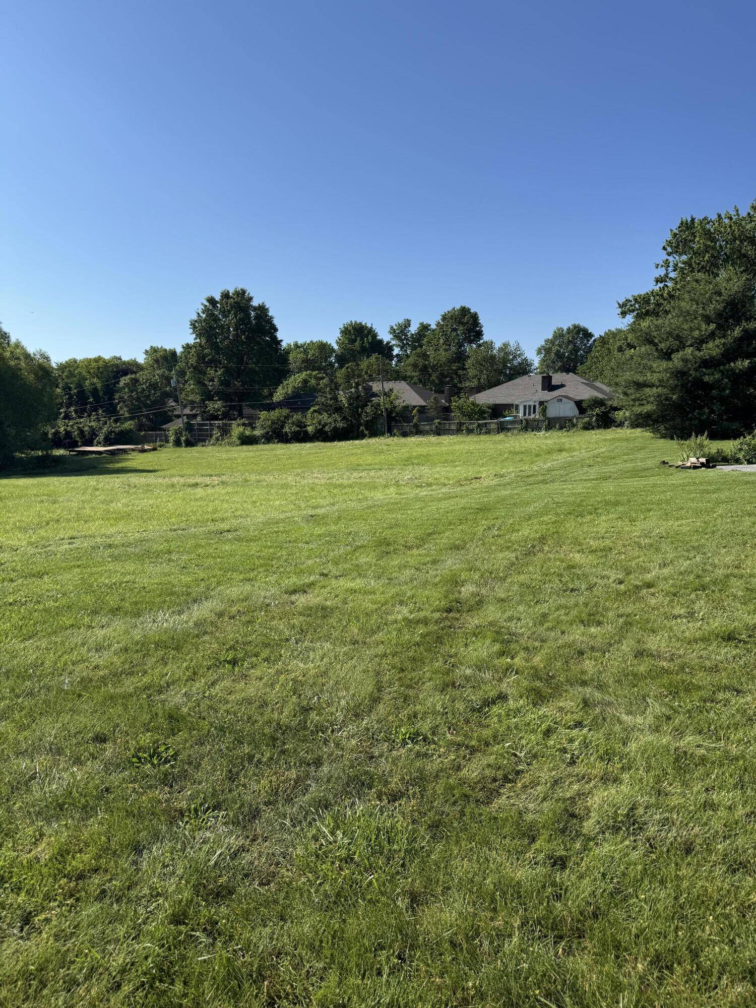 Nixa, MO 65714,832 E Crystal AVE