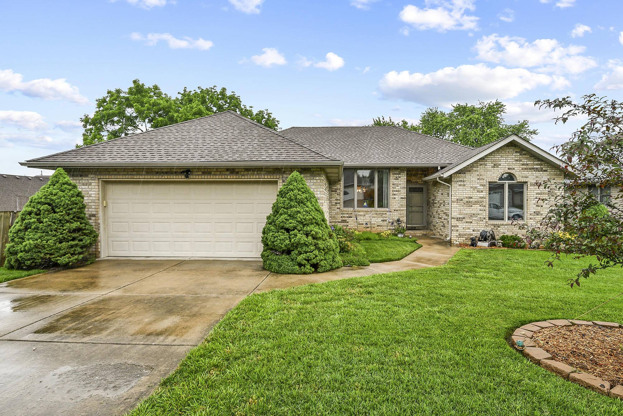 Springfield, MO 65807,2239 W Hanover ST