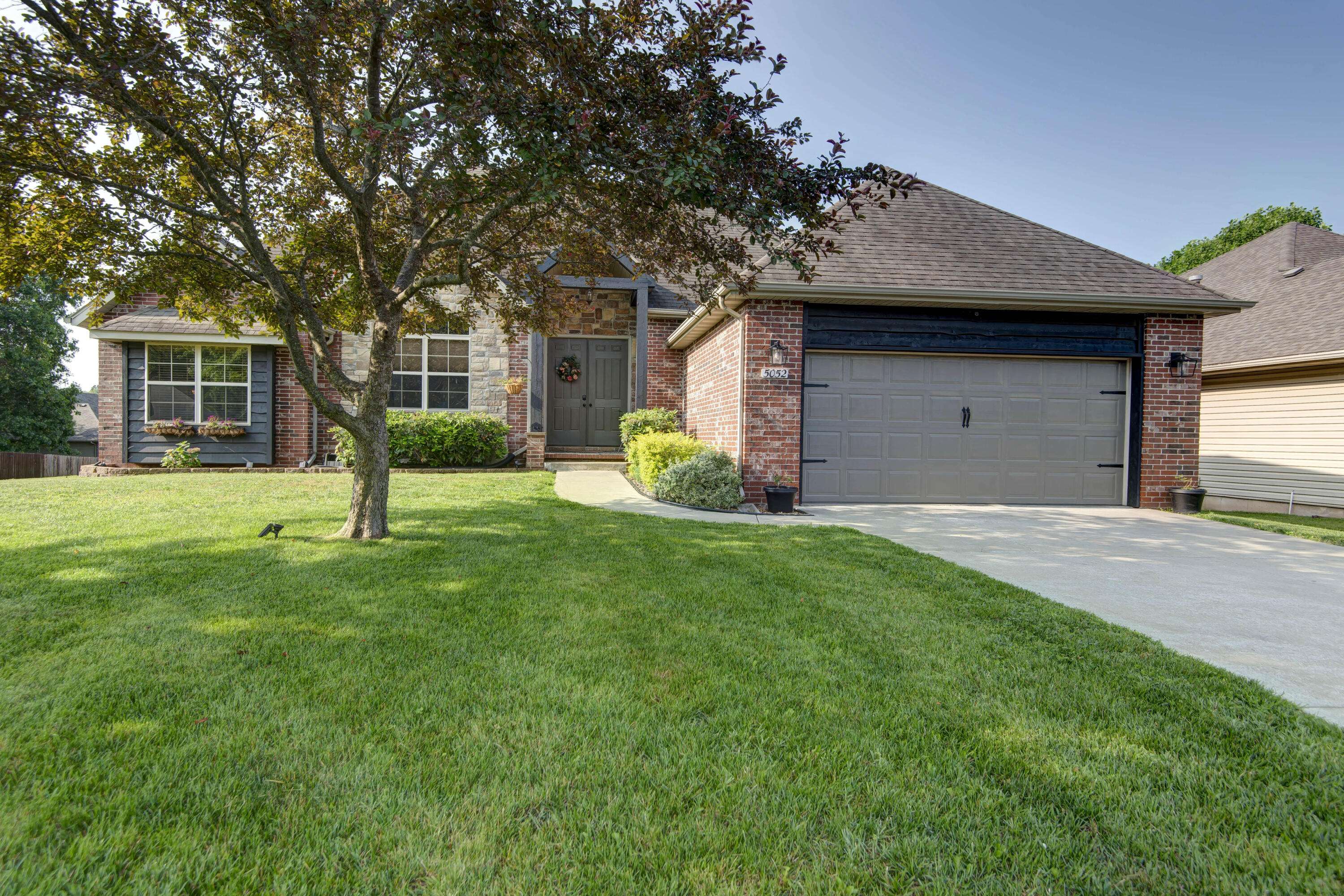 Springfield, MO 65809,5052 E Cherry PL