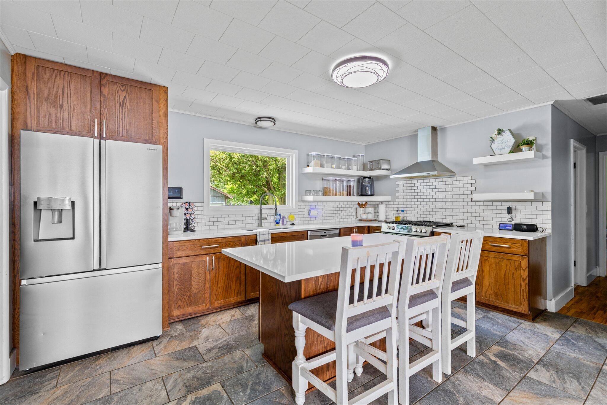 Monett, MO 65708,1103 4th Street