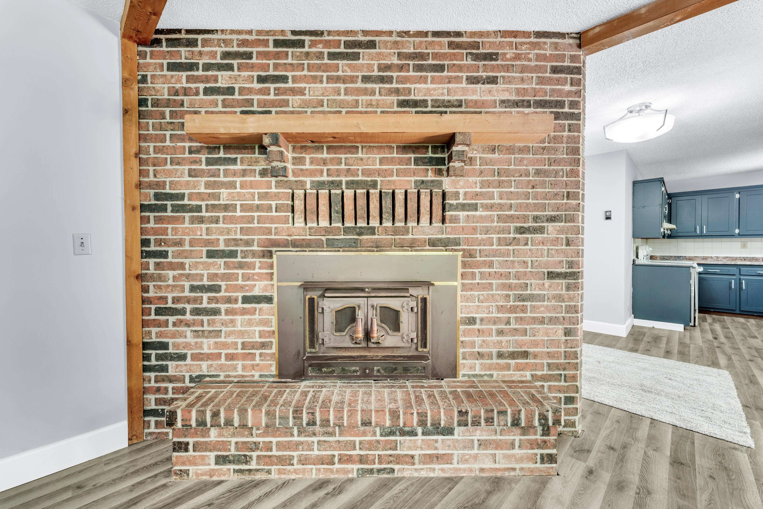Marshfield, MO 65706,1061 Brentwood DR
