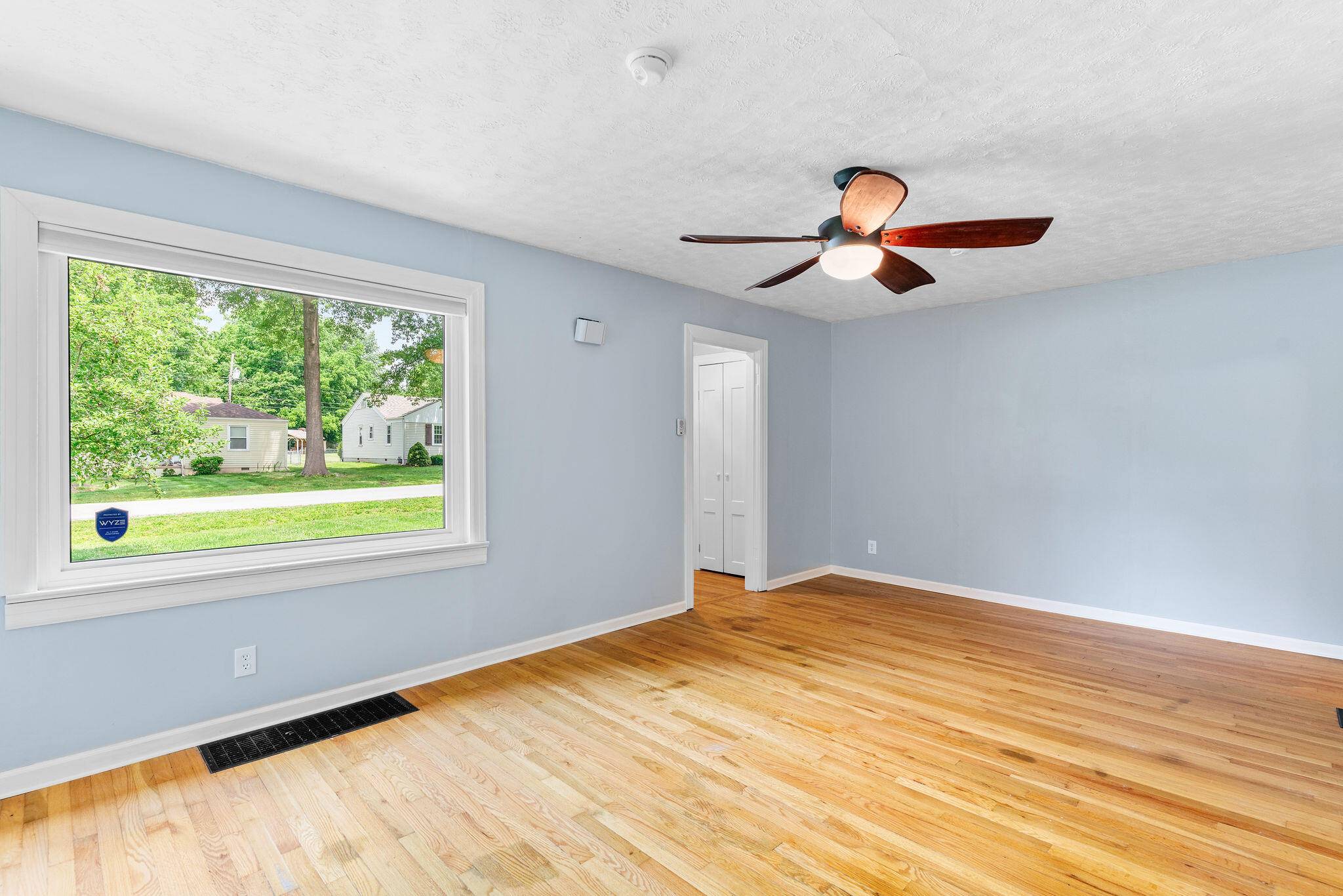 Springfield, MO 65807,616 W Silsby ST