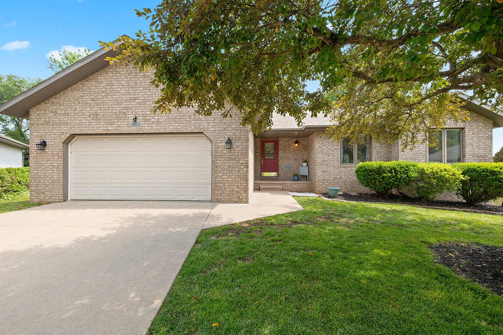 Springfield, MO 65804,3356 E Swallow ST