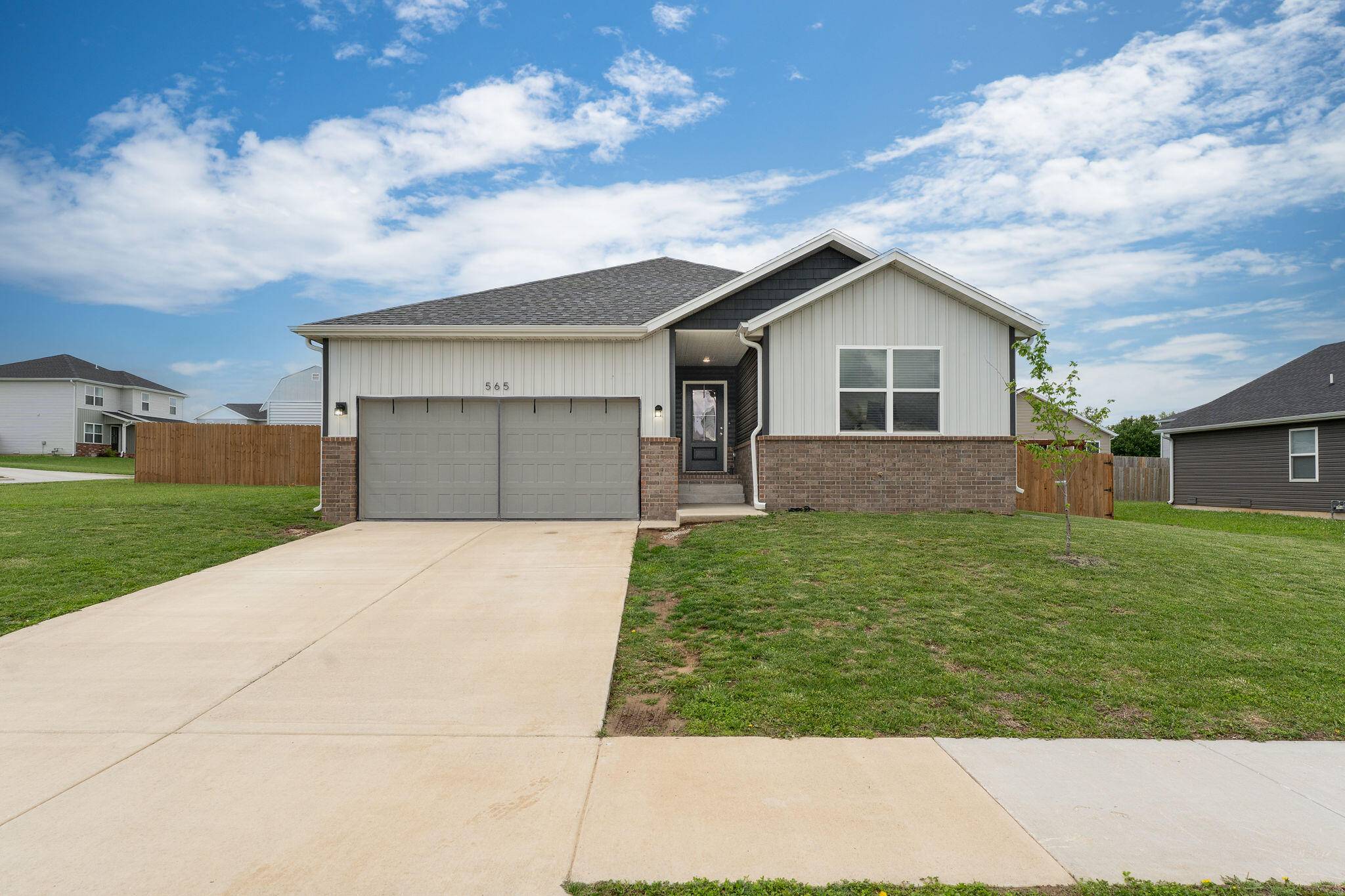 Republic, MO 65738,565 S Michelle AVE