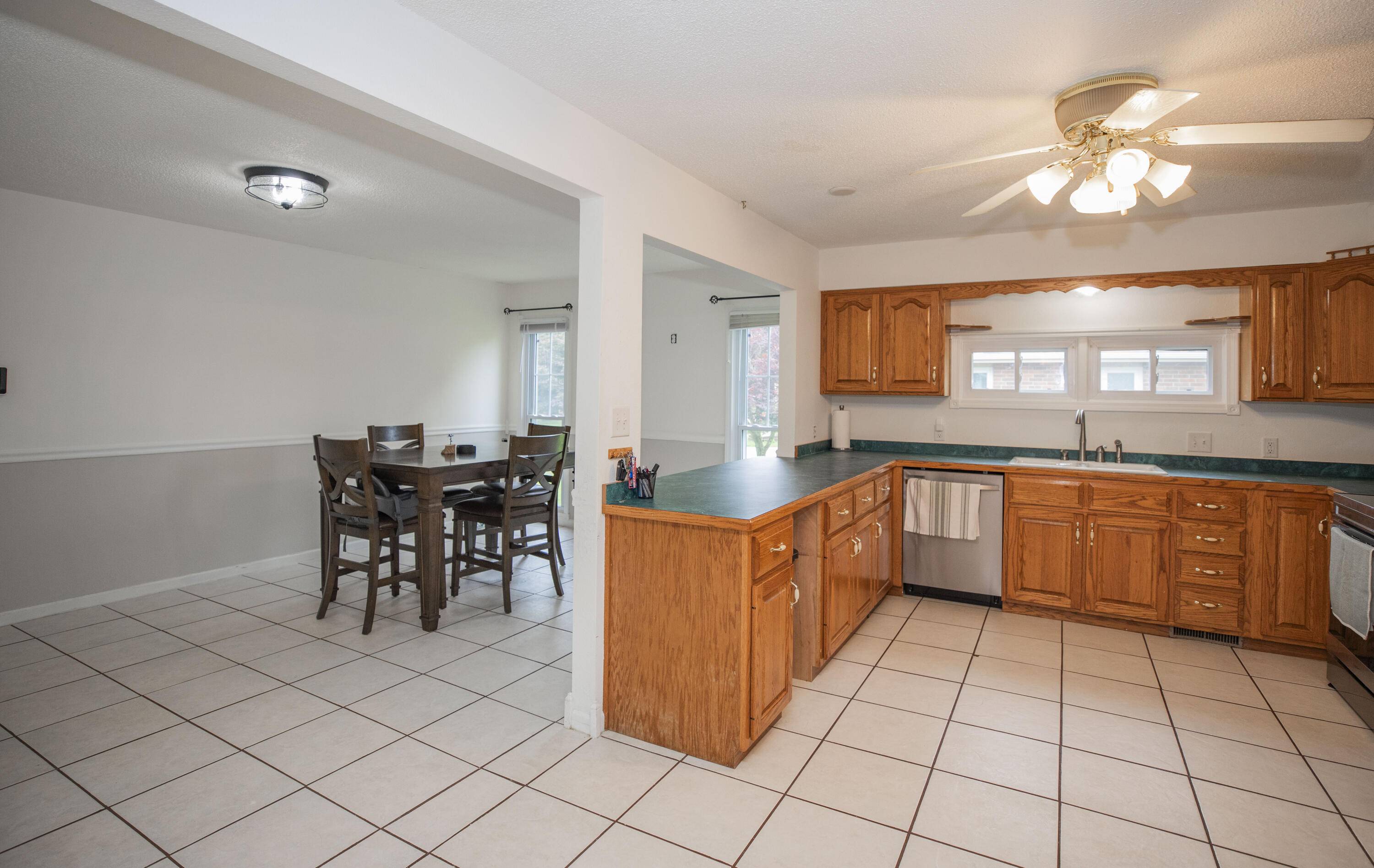 Bolivar, MO 65613,1603 W Northwood ST