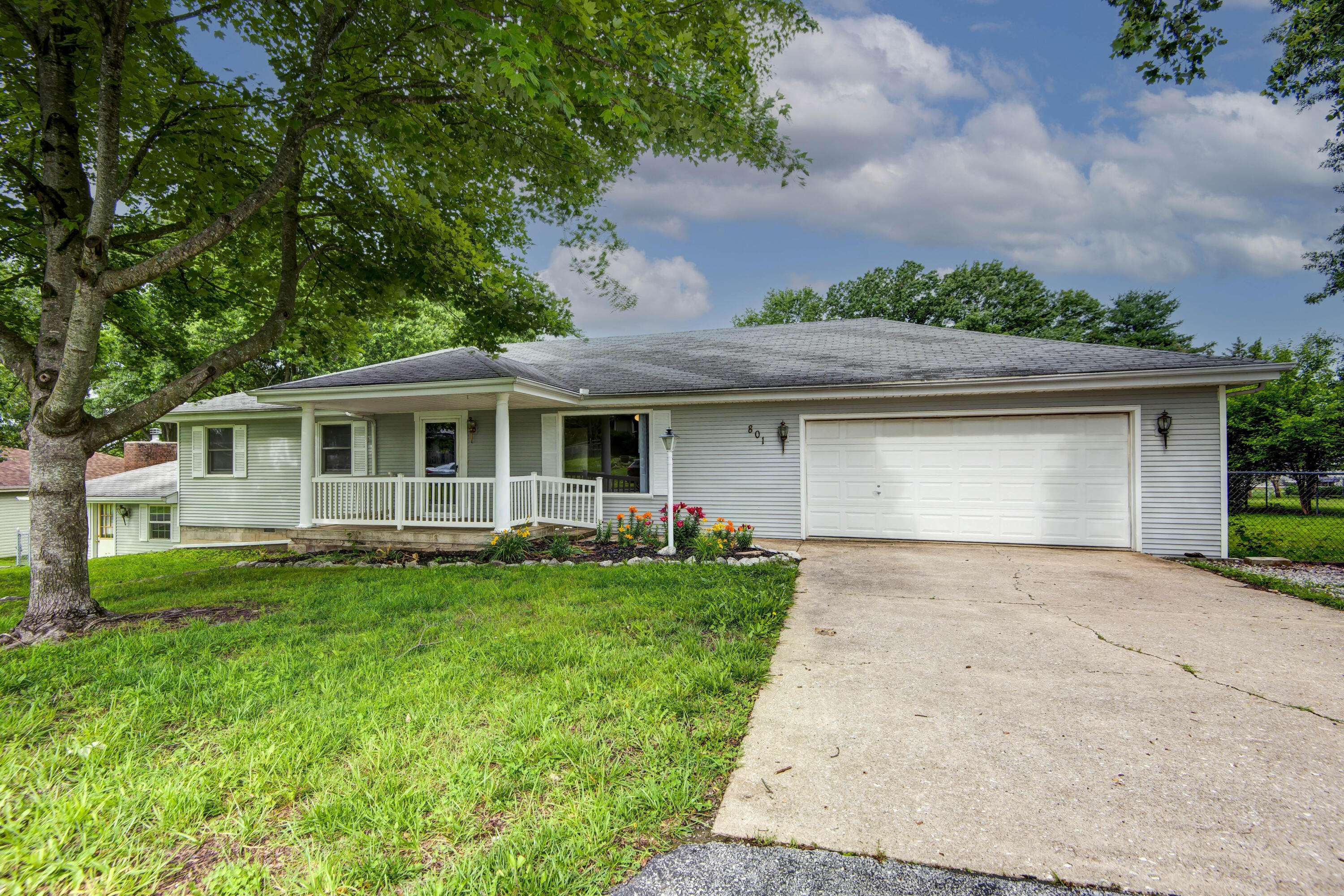 Ozark, MO 65721,801 N 11th AVE