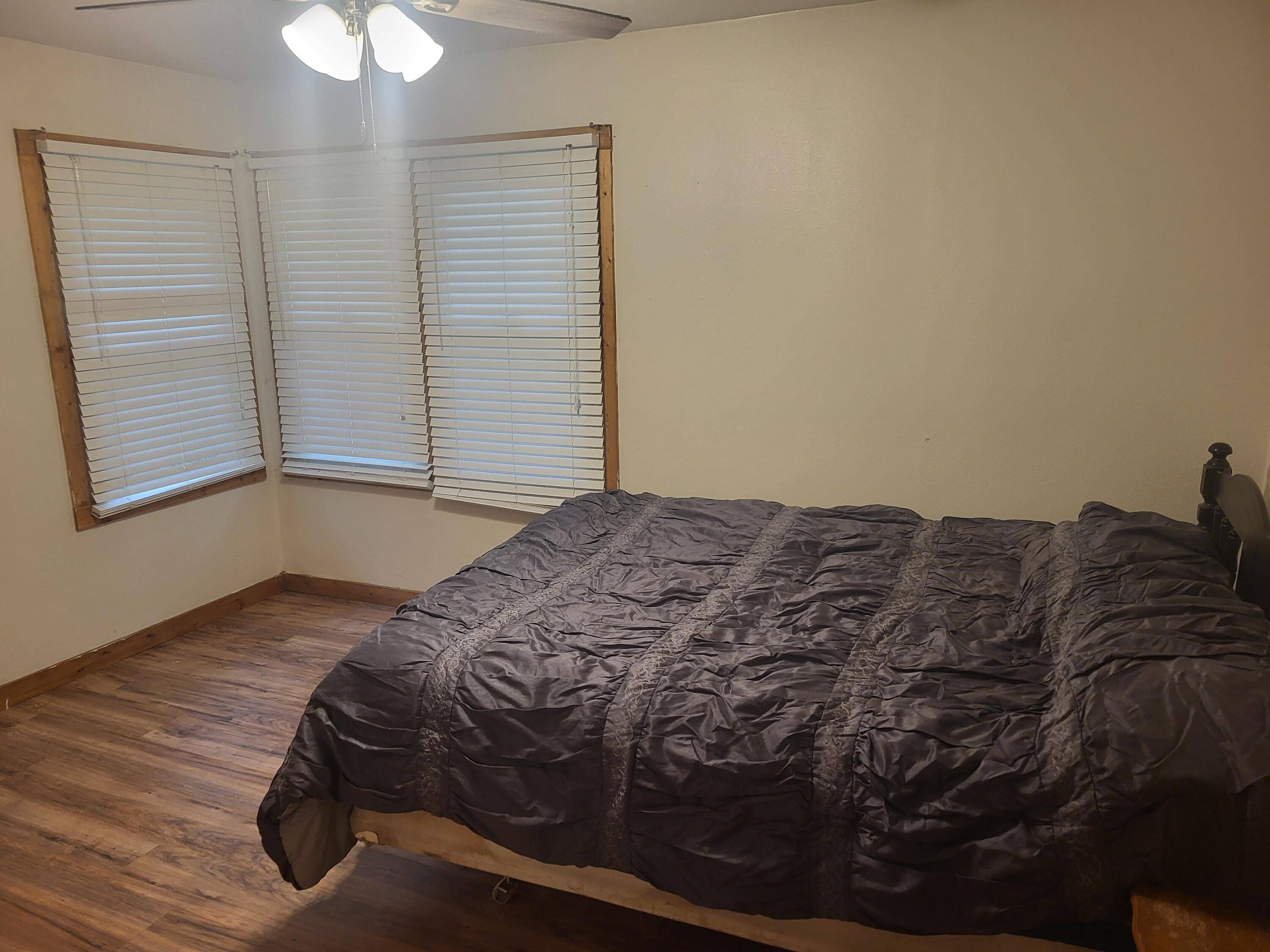 Gainesville, MO 65655,855 Co Rd 806