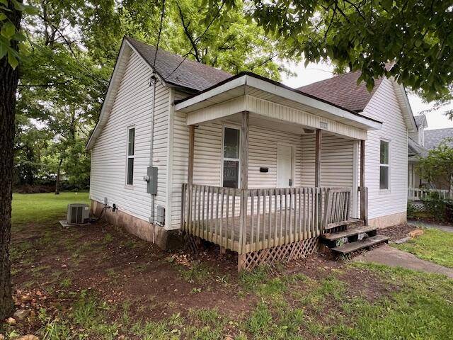 Springfield, MO 65803,2033 N Grant AVE