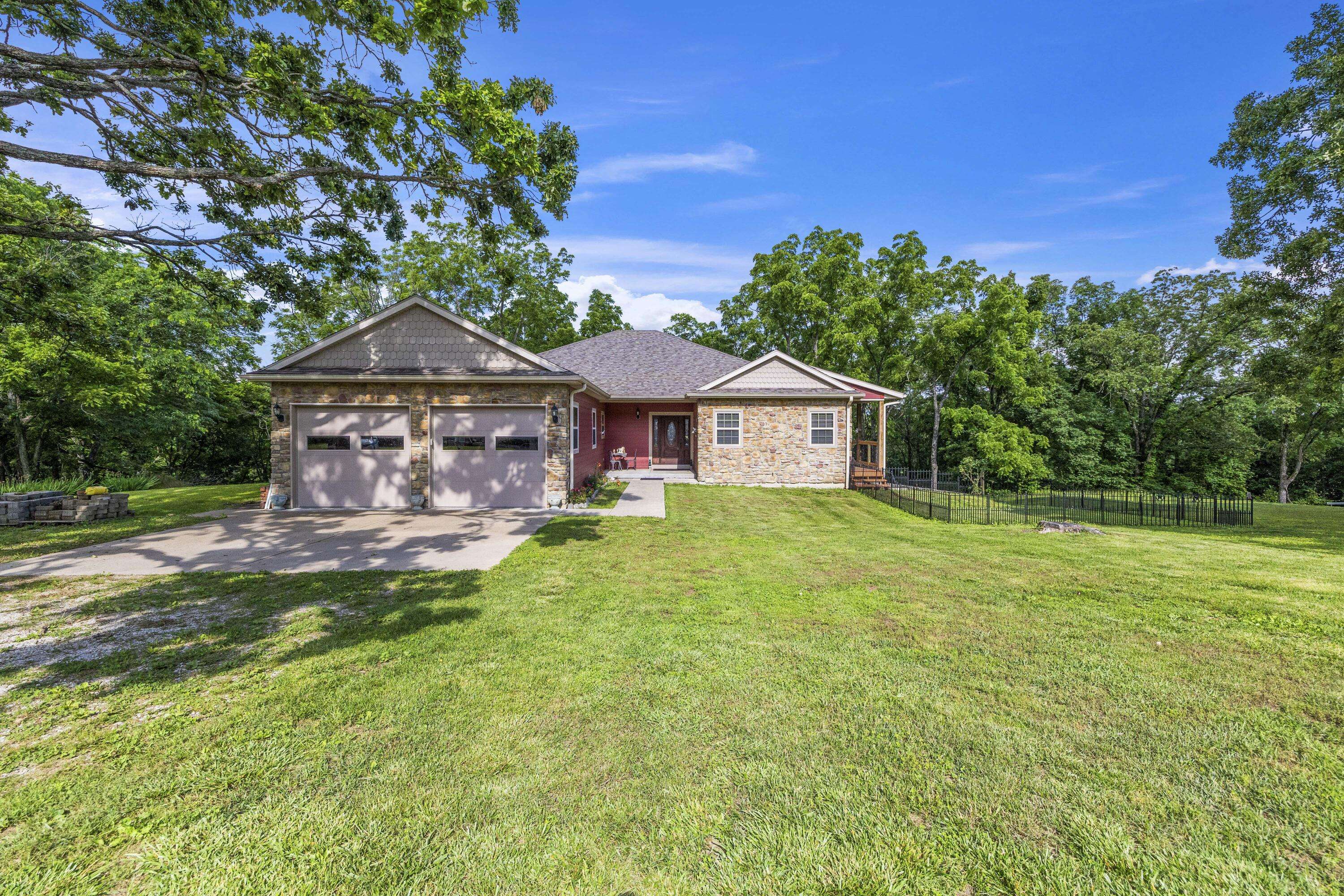 Galena, MO 65656,728 Haugwood Ranch RD
