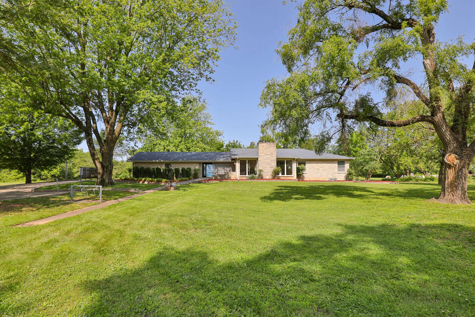 Springfield, MO 65803,2225 N Plainview AVE