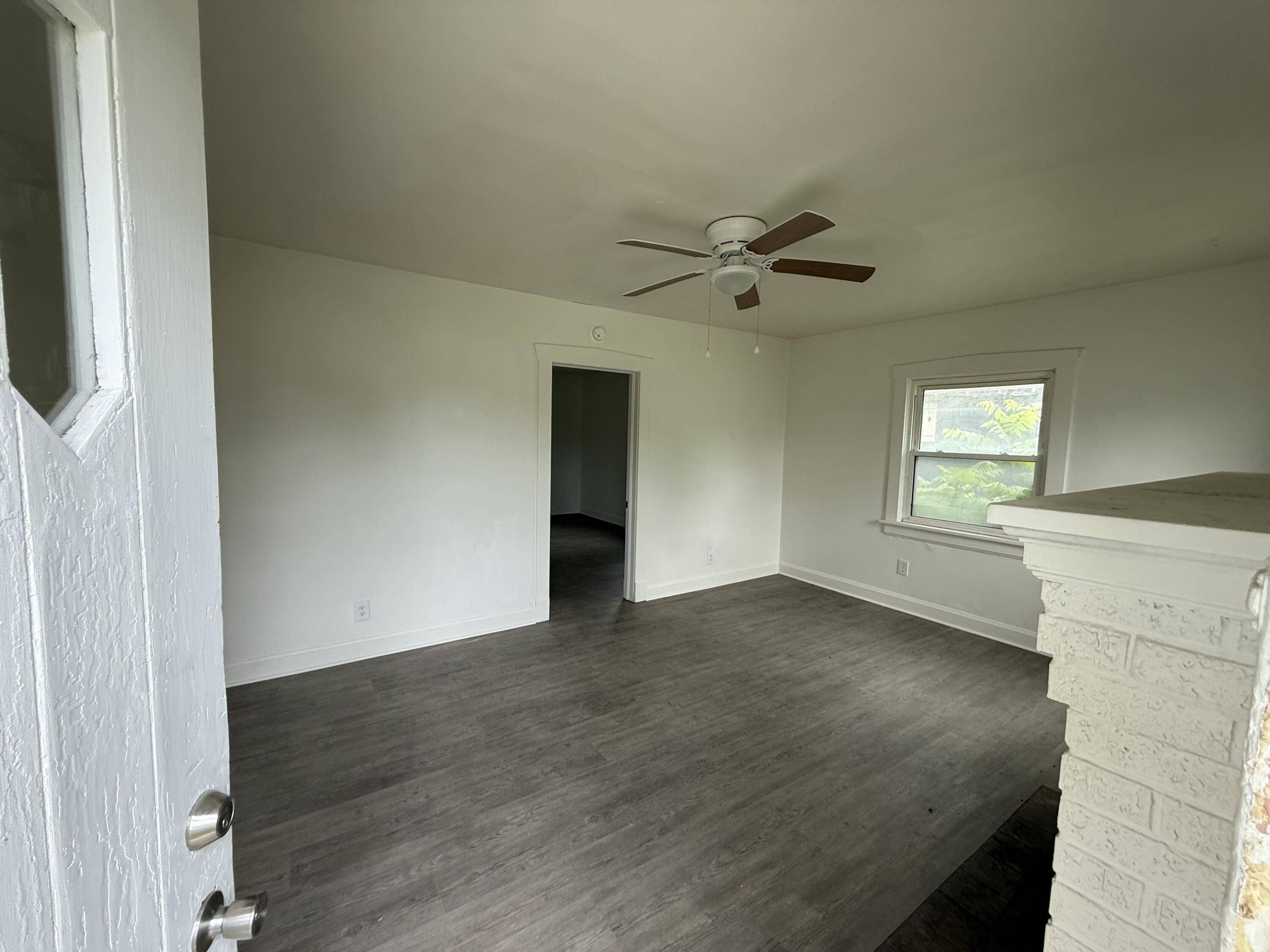 Springfield, MO 65803,521 W Locust ST