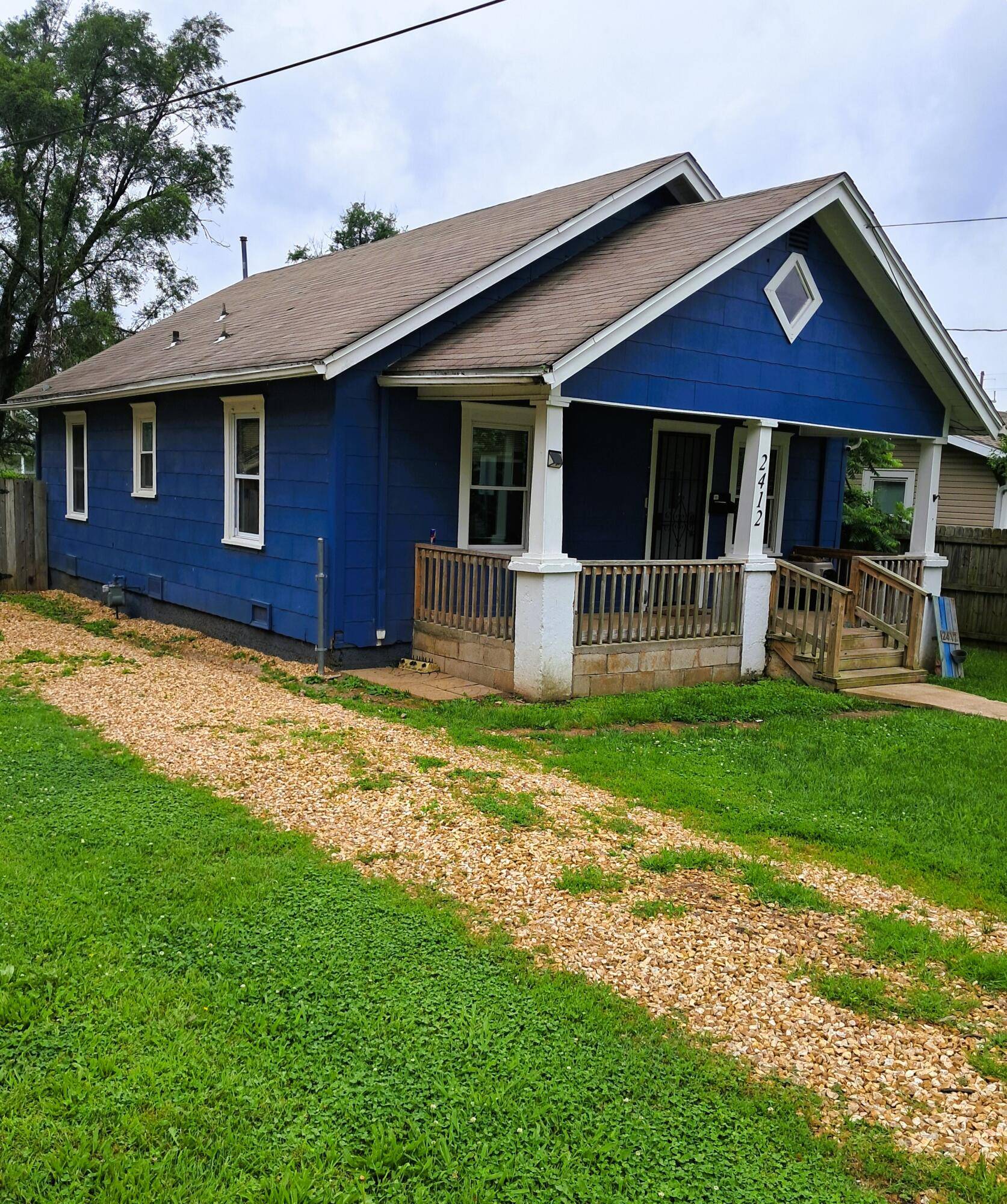 Springfield, MO 65802,2412 W Olive ST