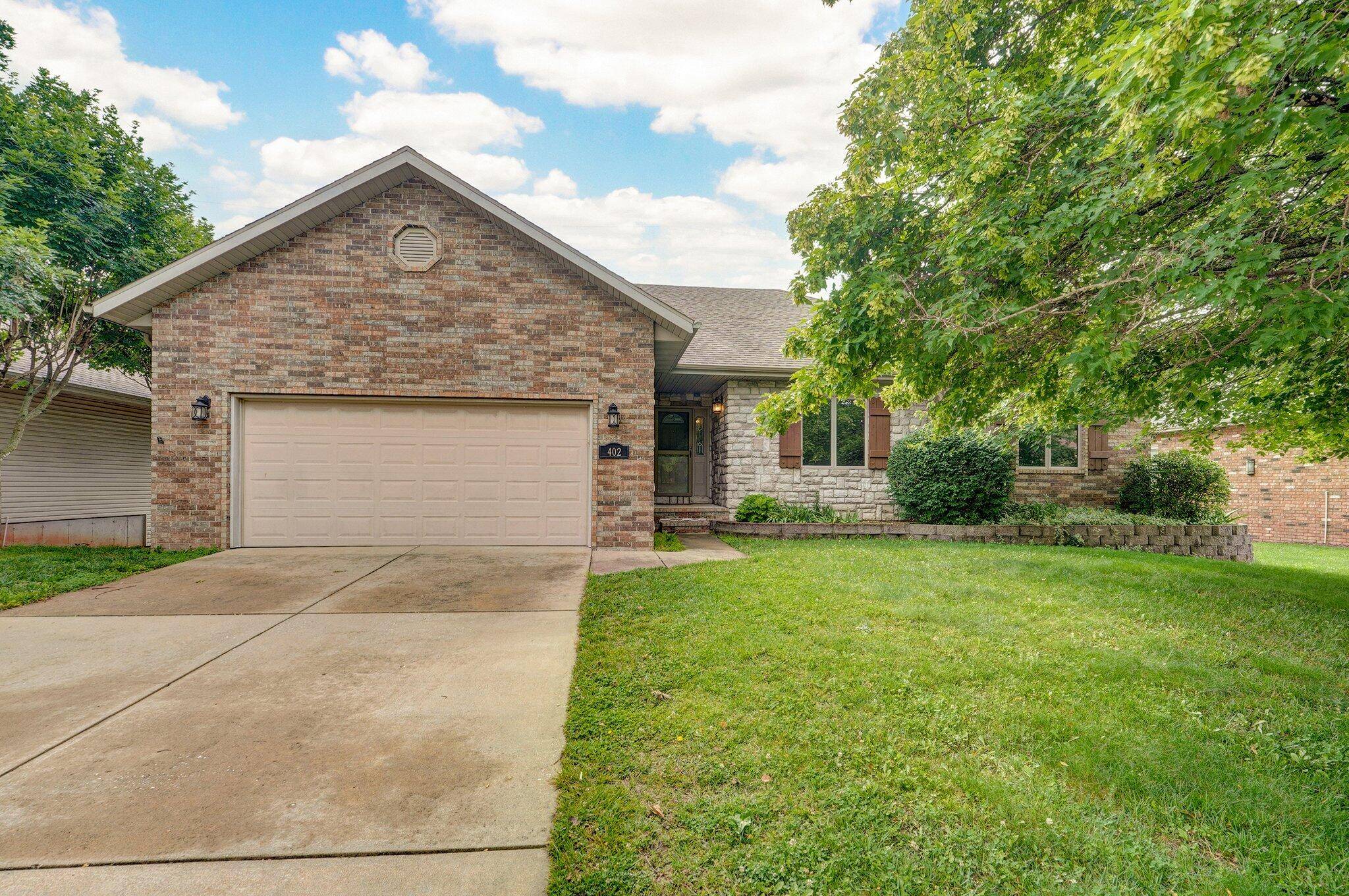 Springfield, MO 65809,402 S River Birch DR