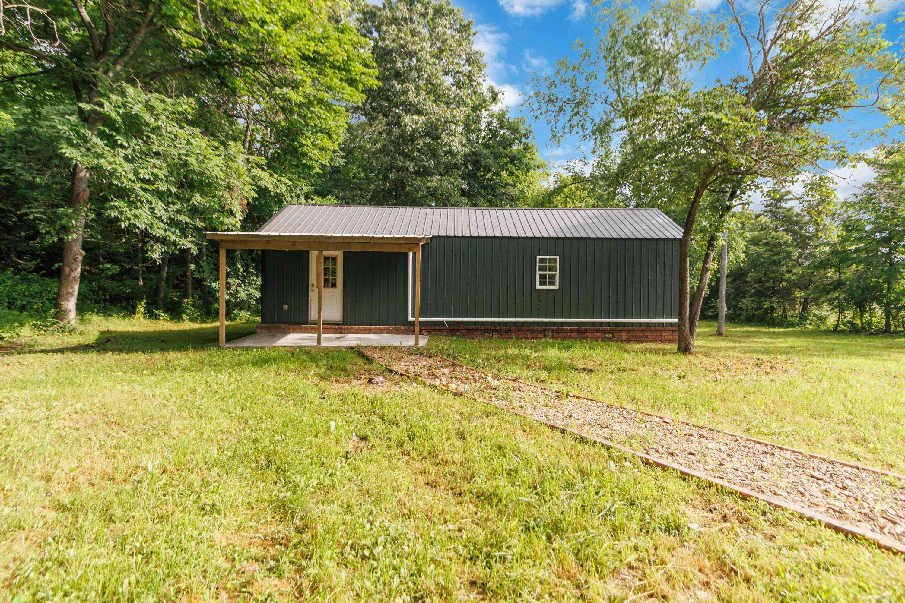 Pineville, MO 64856,489 Busby LN