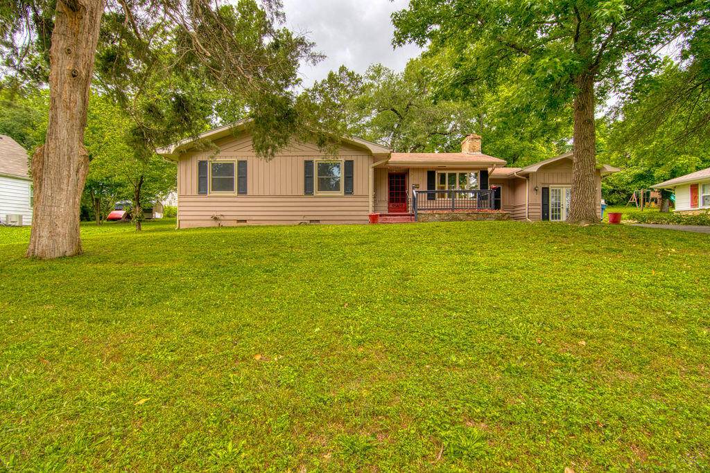 Branson, MO 65616,517 Eiserman AVE