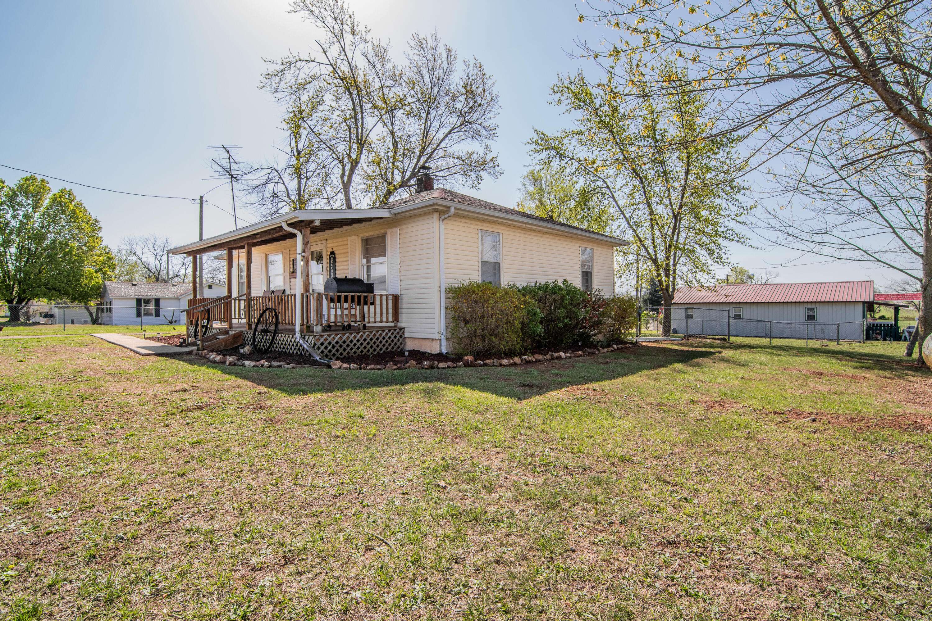 Miller, MO 65707,317 W 1st ST