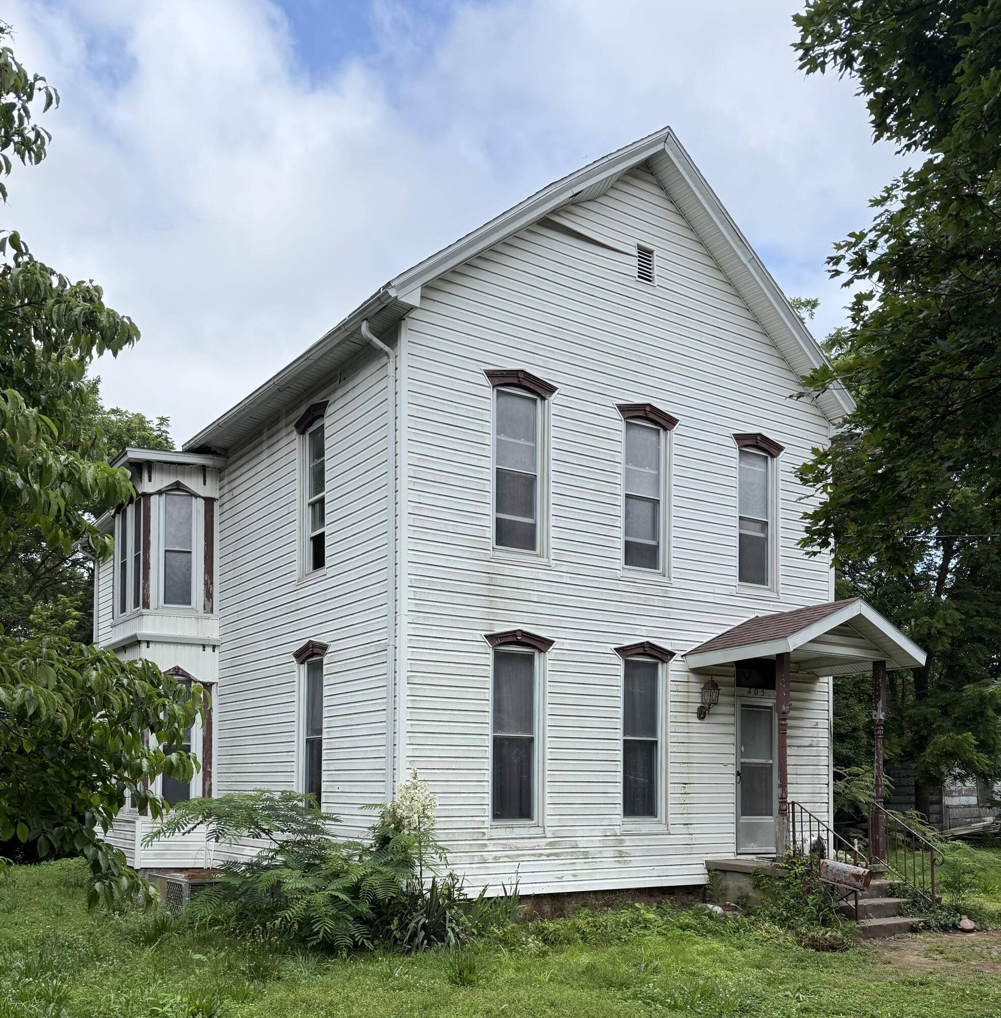 Pierce City, MO 65723,405 N Walnut ST