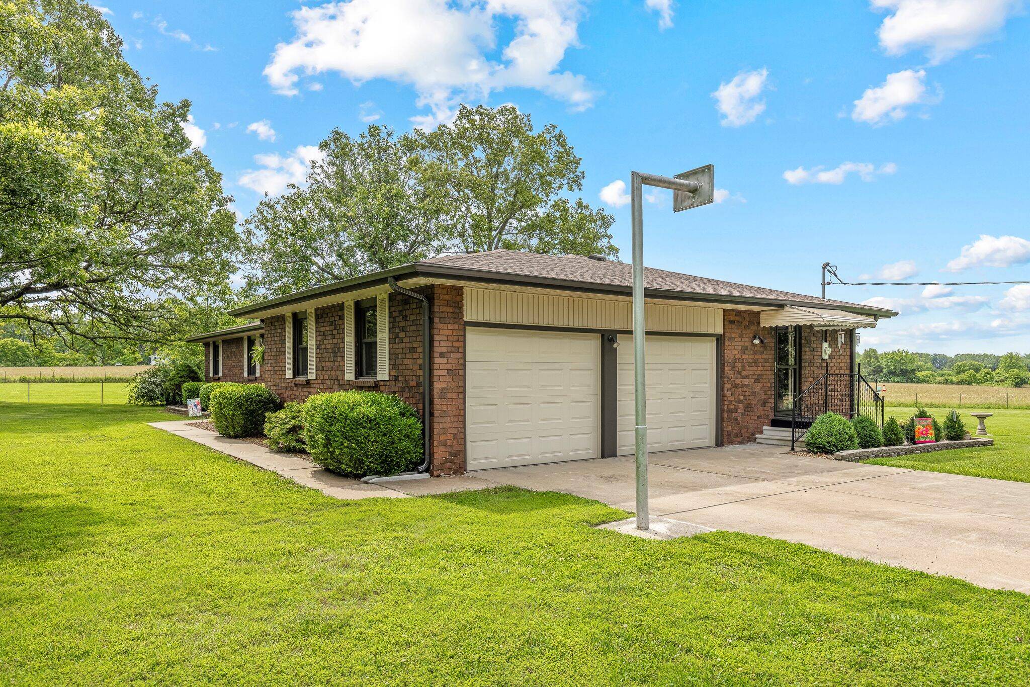 Springfield, MO 65803,3038 E Farm Road 48