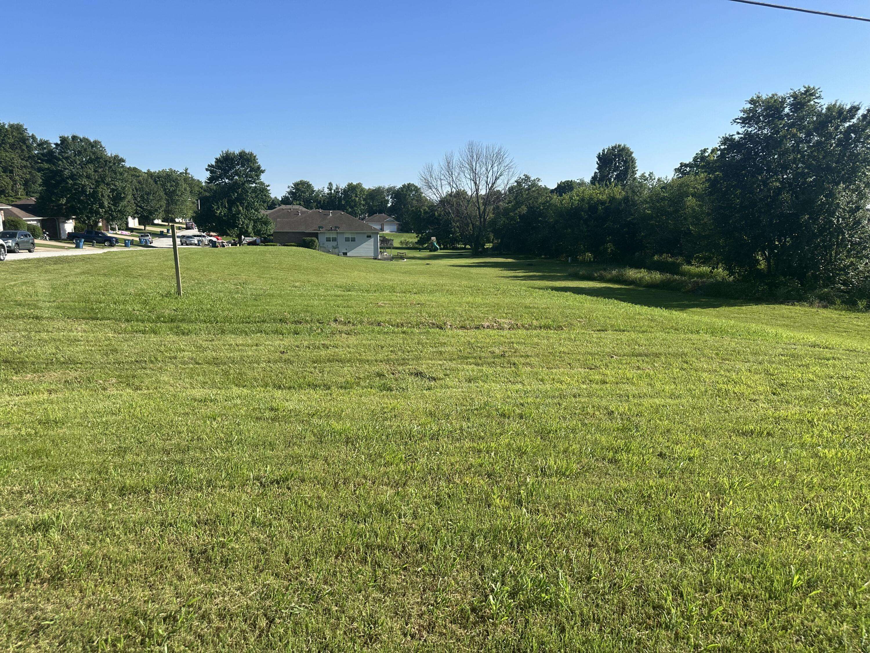 Ozark, MO 65721,1703 S 10th AVE