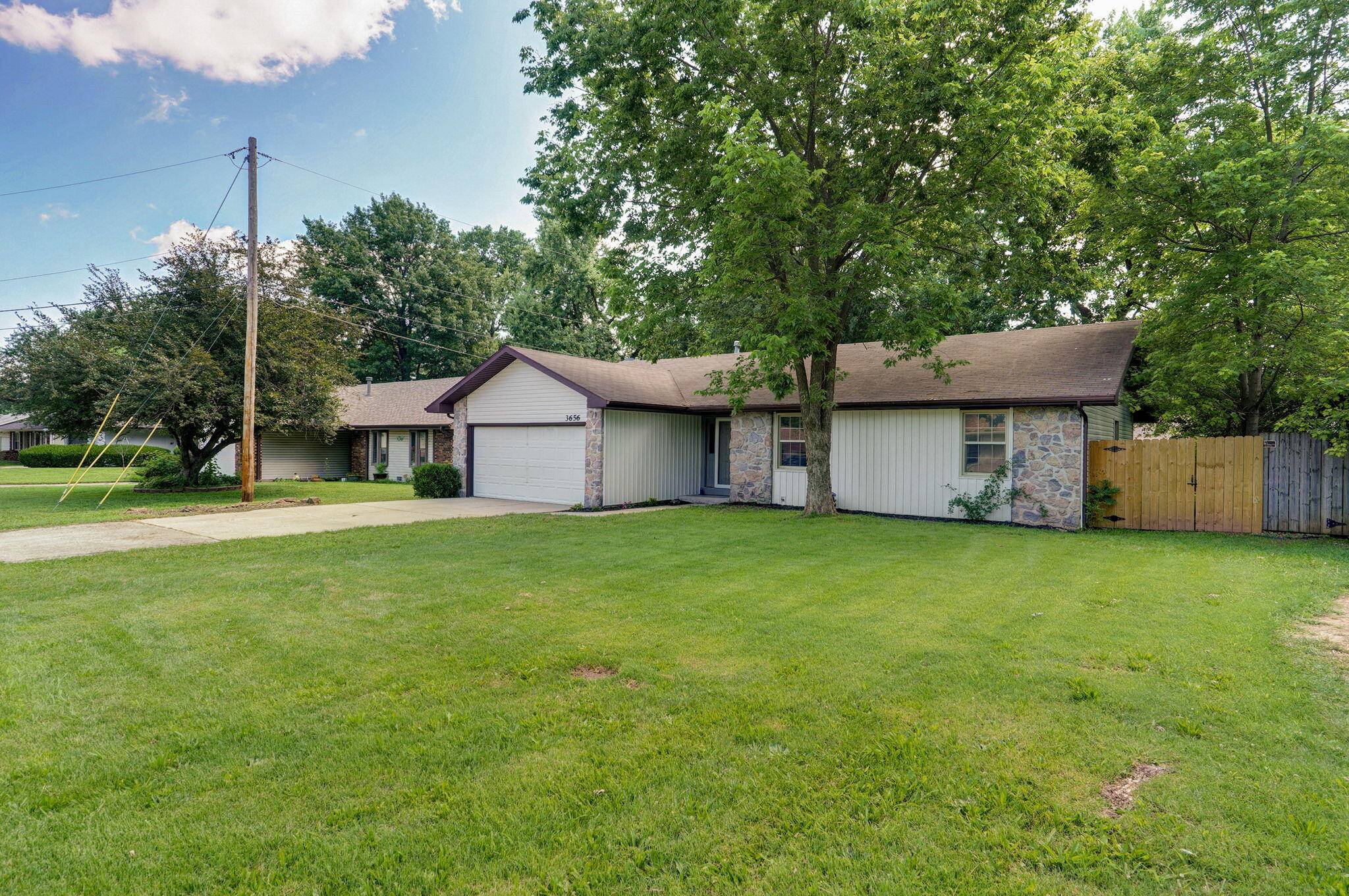 Springfield, MO 65807,3656 S Kansas AVE