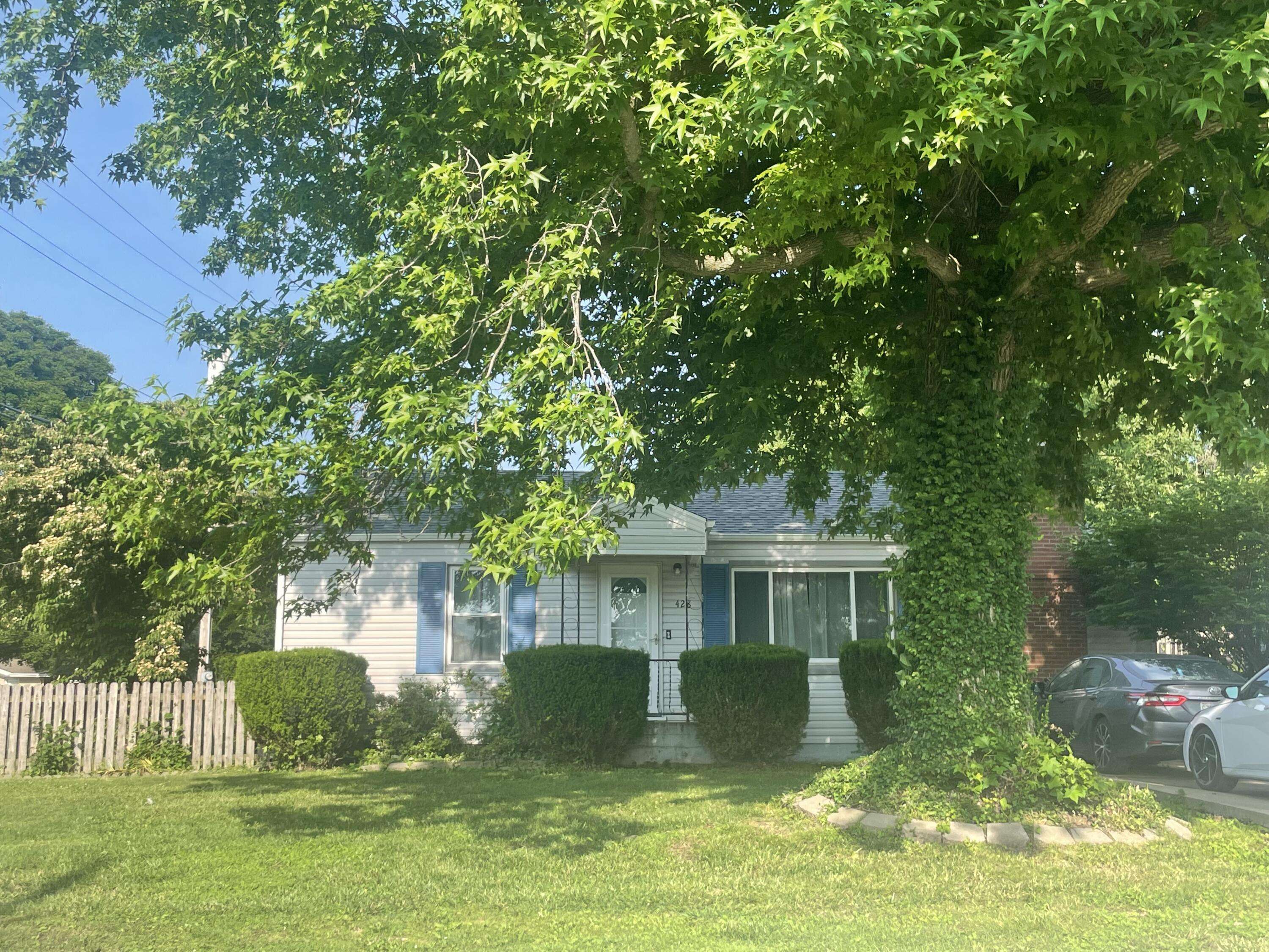 Marshfield, MO 65706,428 N Olive ST