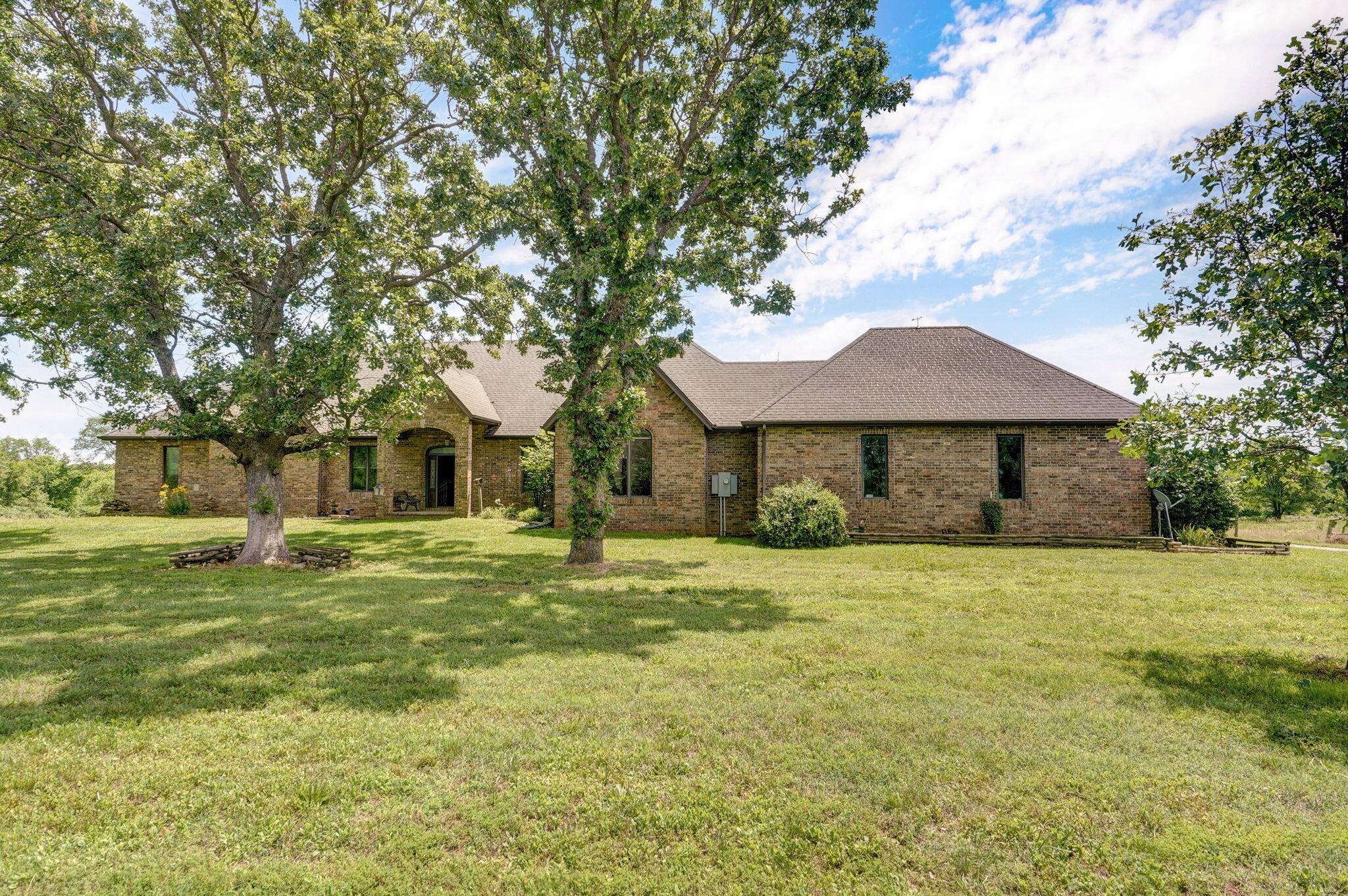 Willard, MO 65781,9215 W Farm Road 94