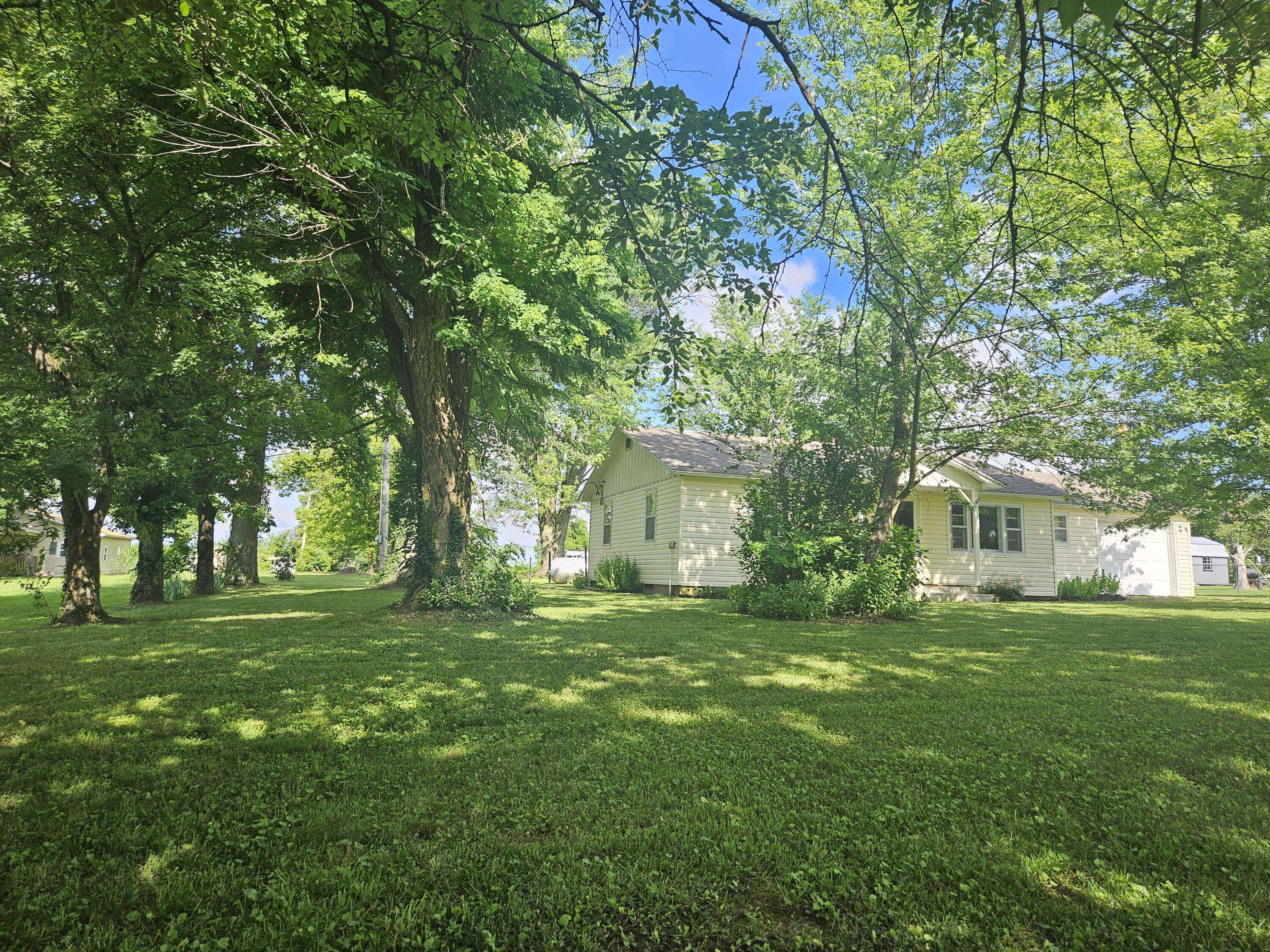 Mountain Grove, MO 65711,1713 Wall Road RD