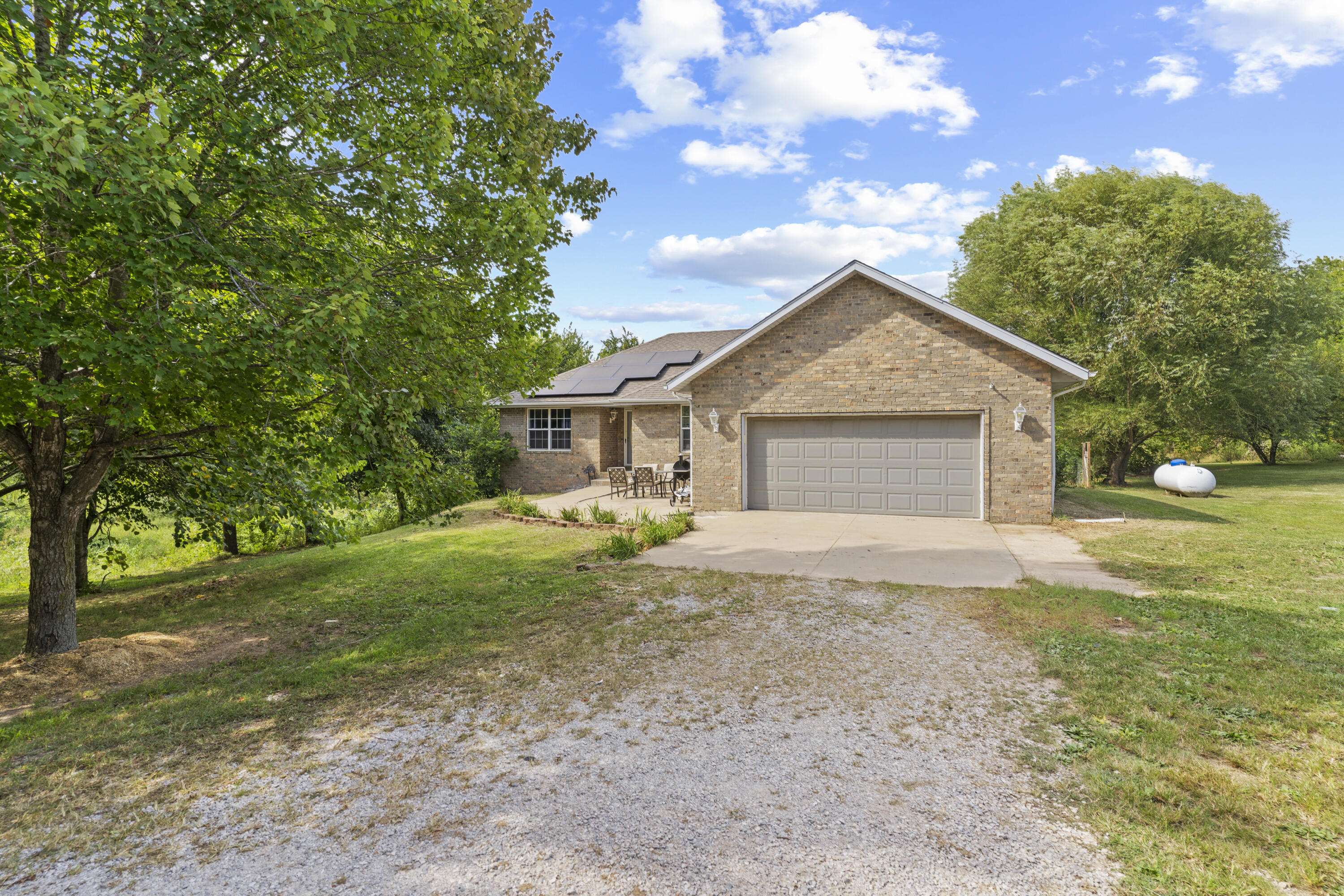 Clever, MO 65631,1917 Willoughby RD