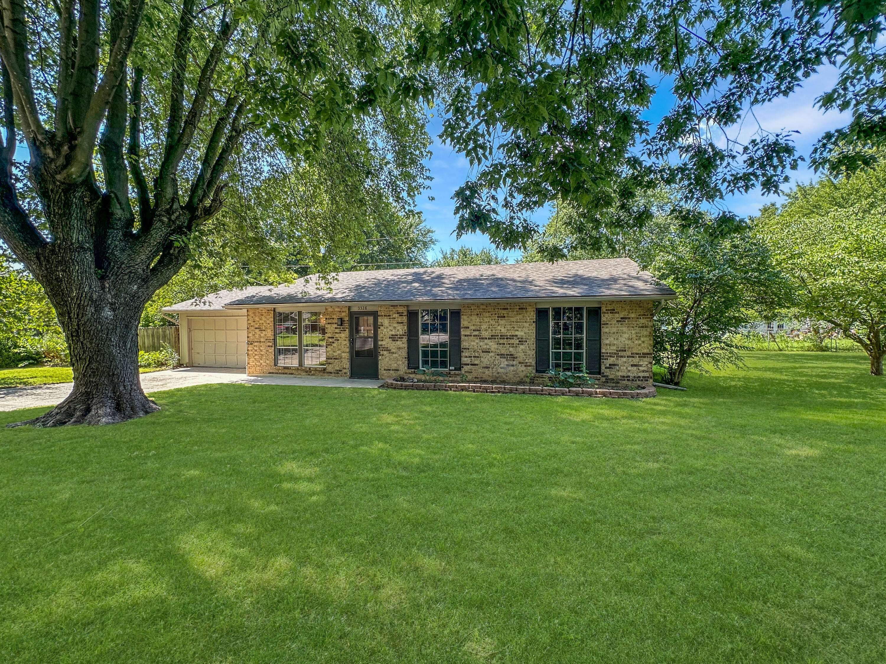 Springfield, MO 65807,3328 W Winchester RD