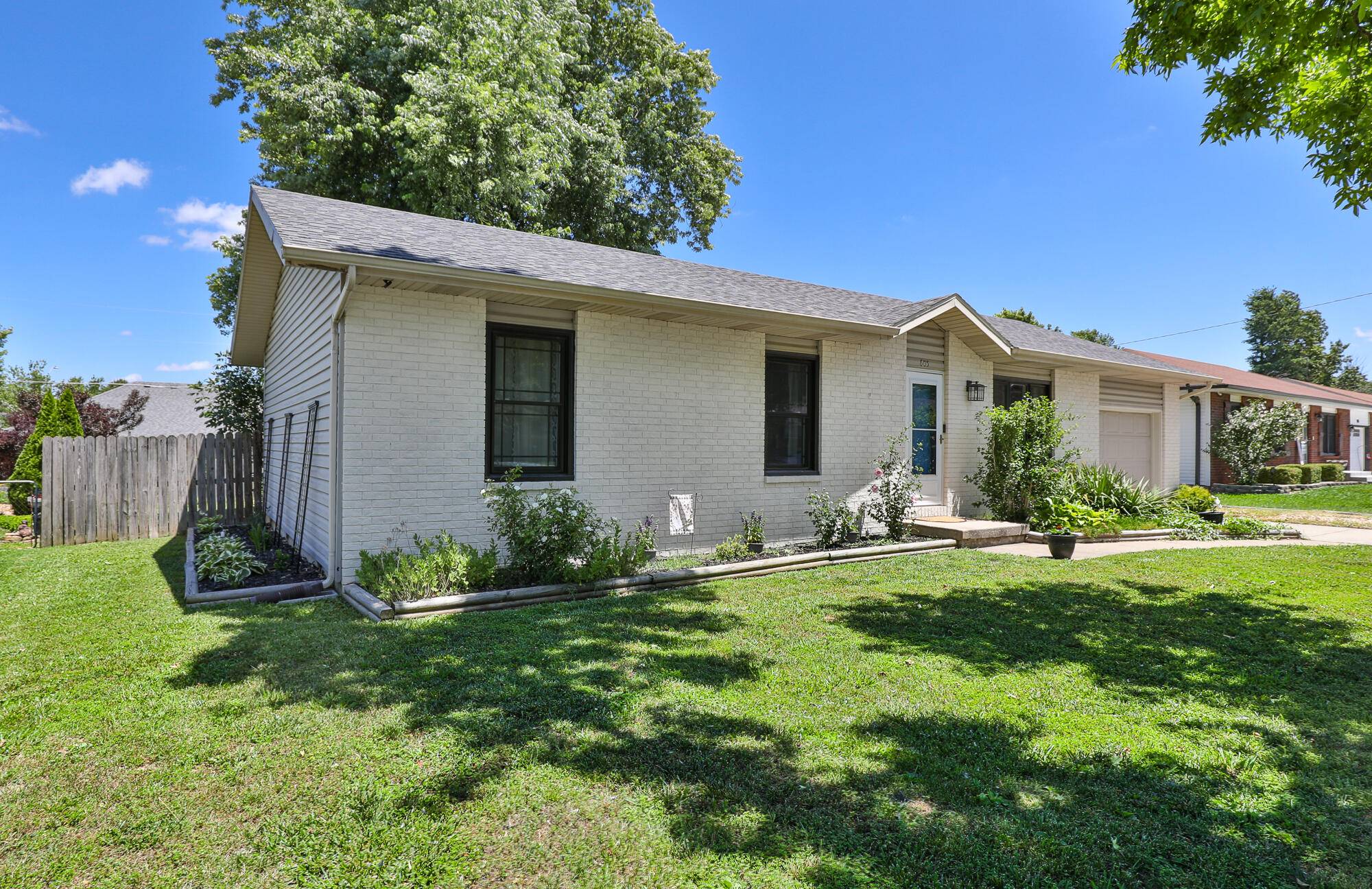 Nixa, MO 65714,605 E Dyann DR