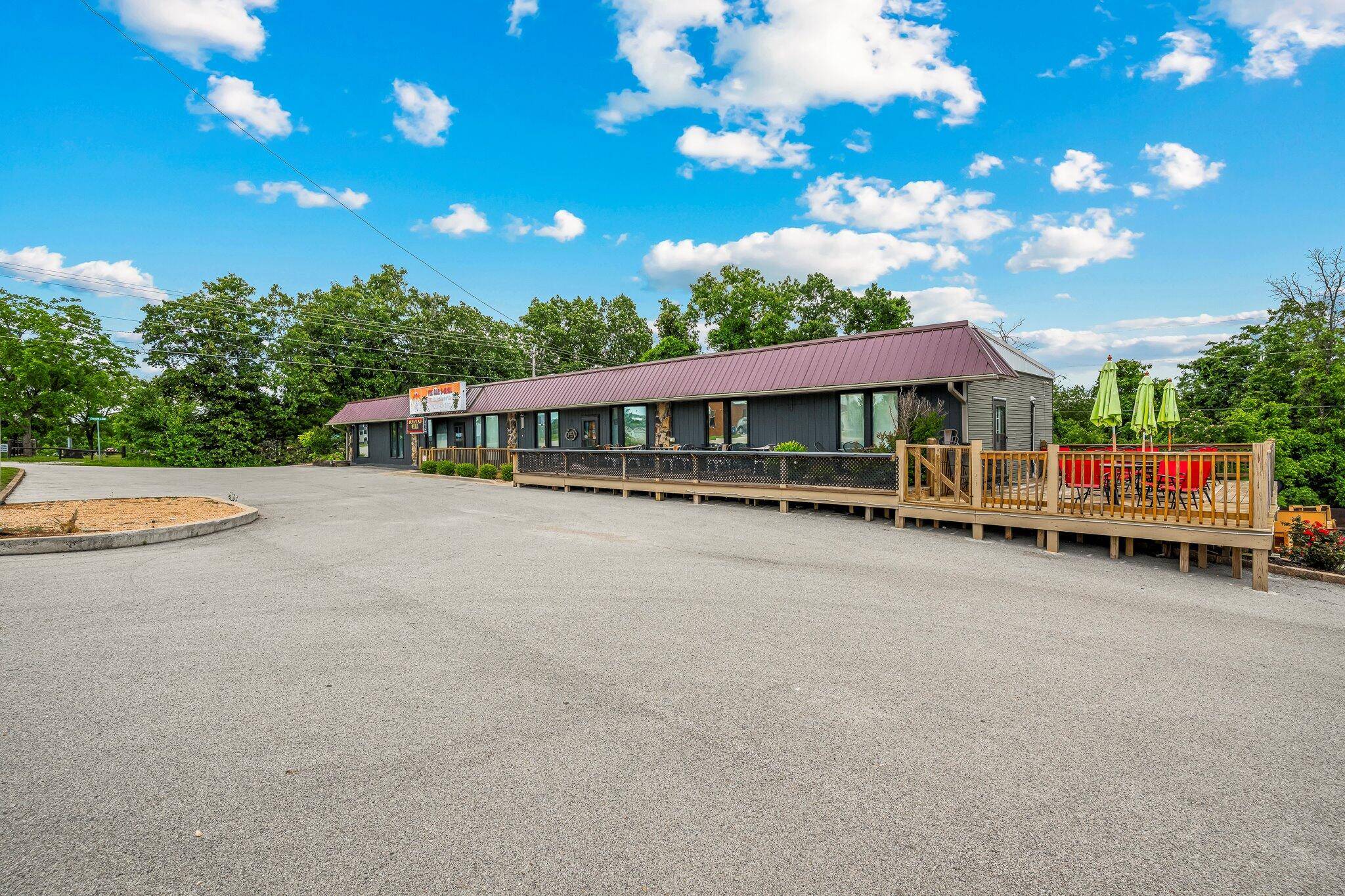 Reeds Spring, MO 65737,48 State Hwy Oo