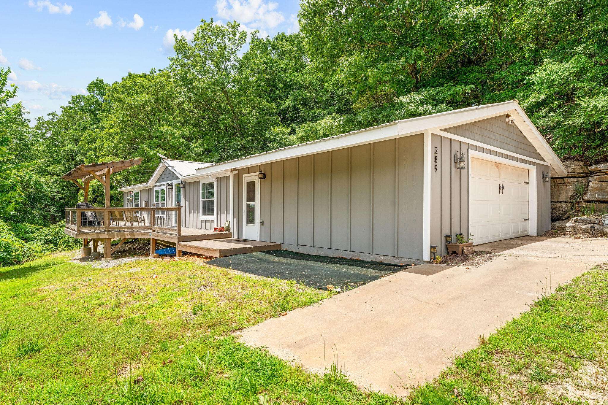 Reeds Spring, MO 65737,289 Rubys Rst