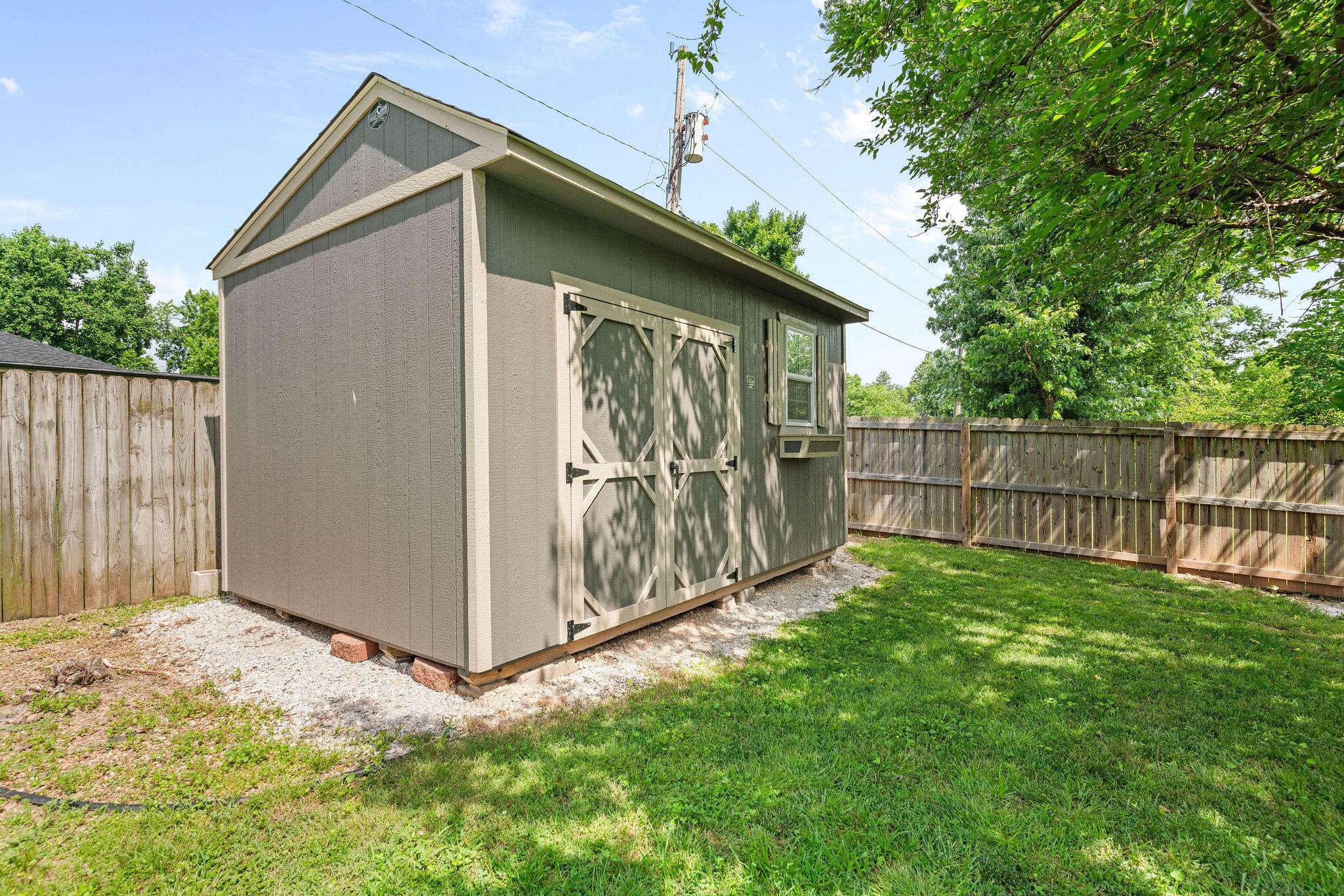 Nixa, MO 65714,901 Fort CT
