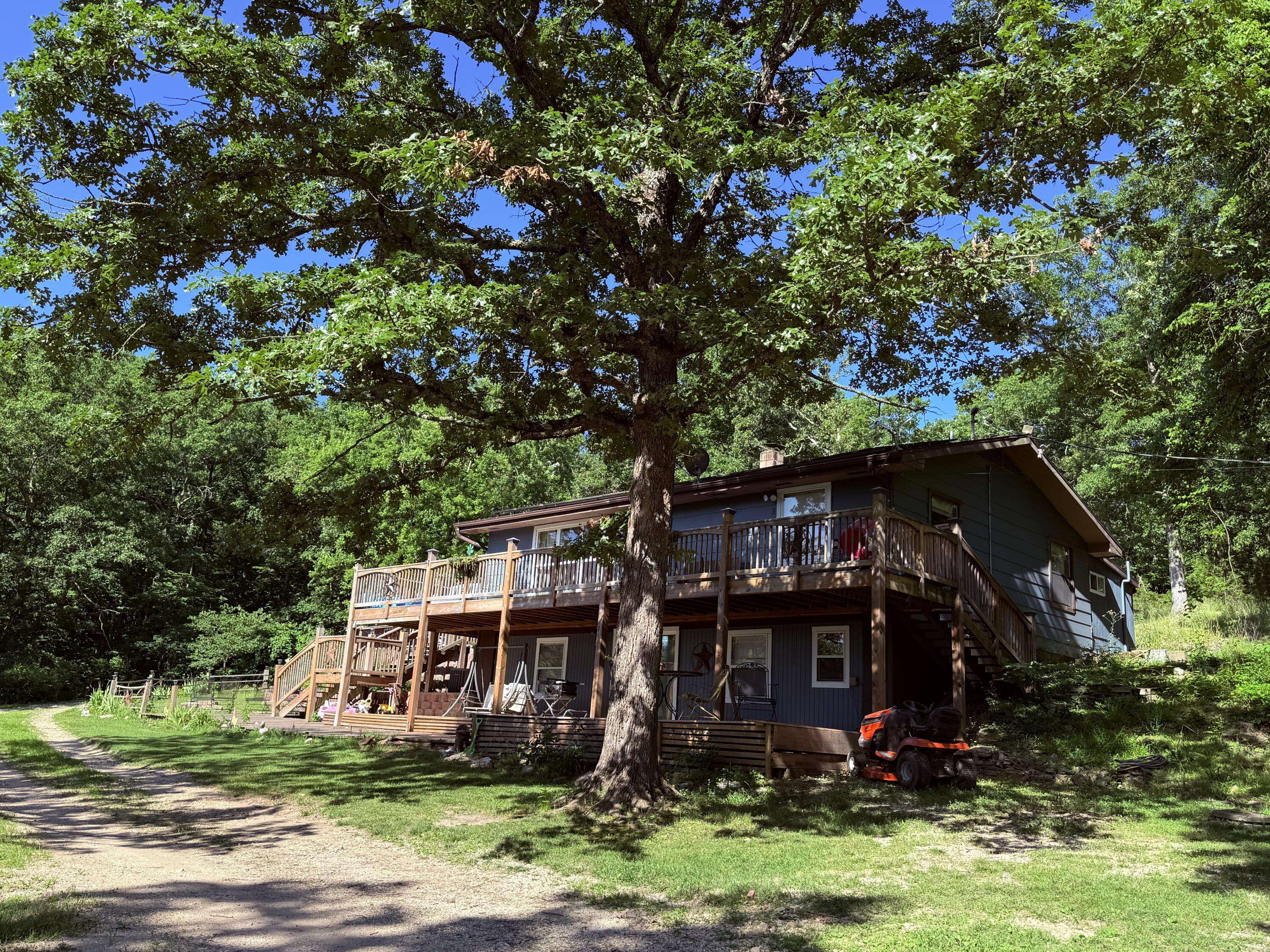 Oldfield, MO 65720,361 Boston RD