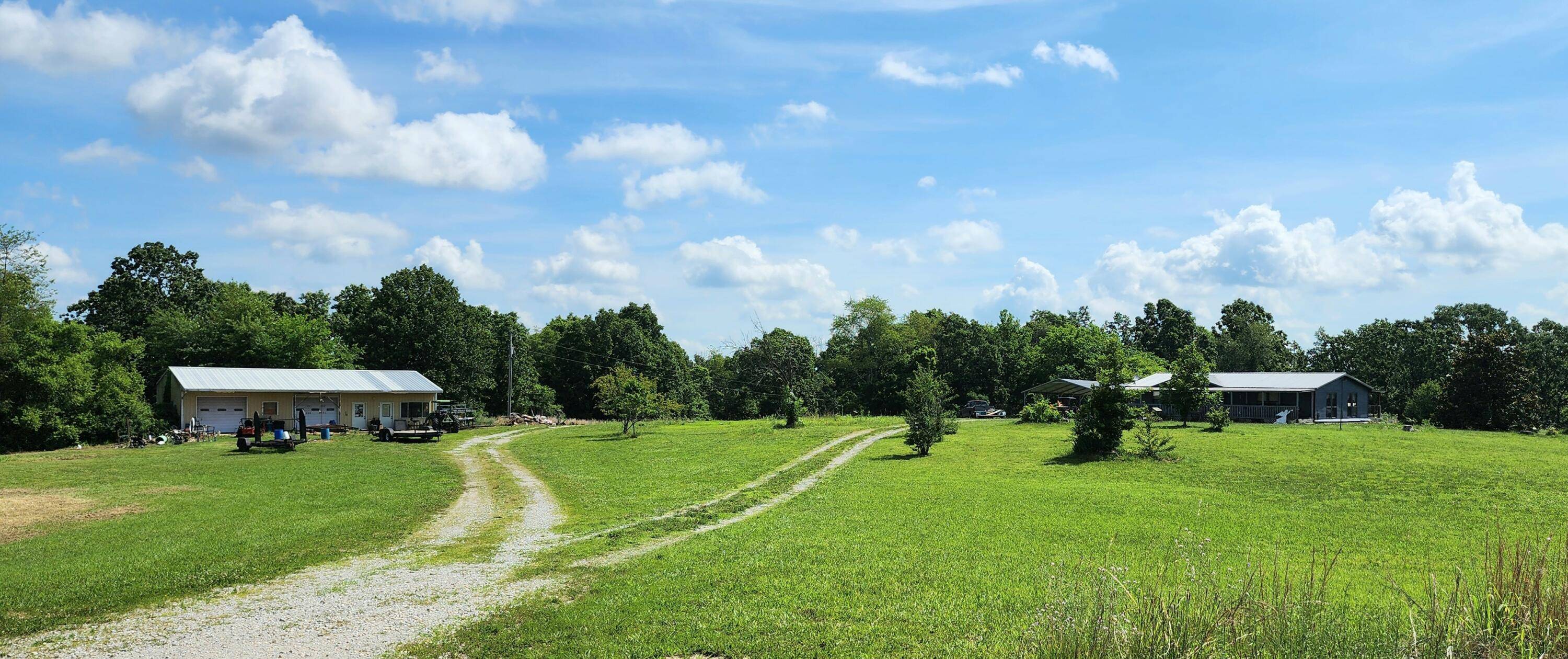 West Plains, MO 65775,10842 Us Highway 63