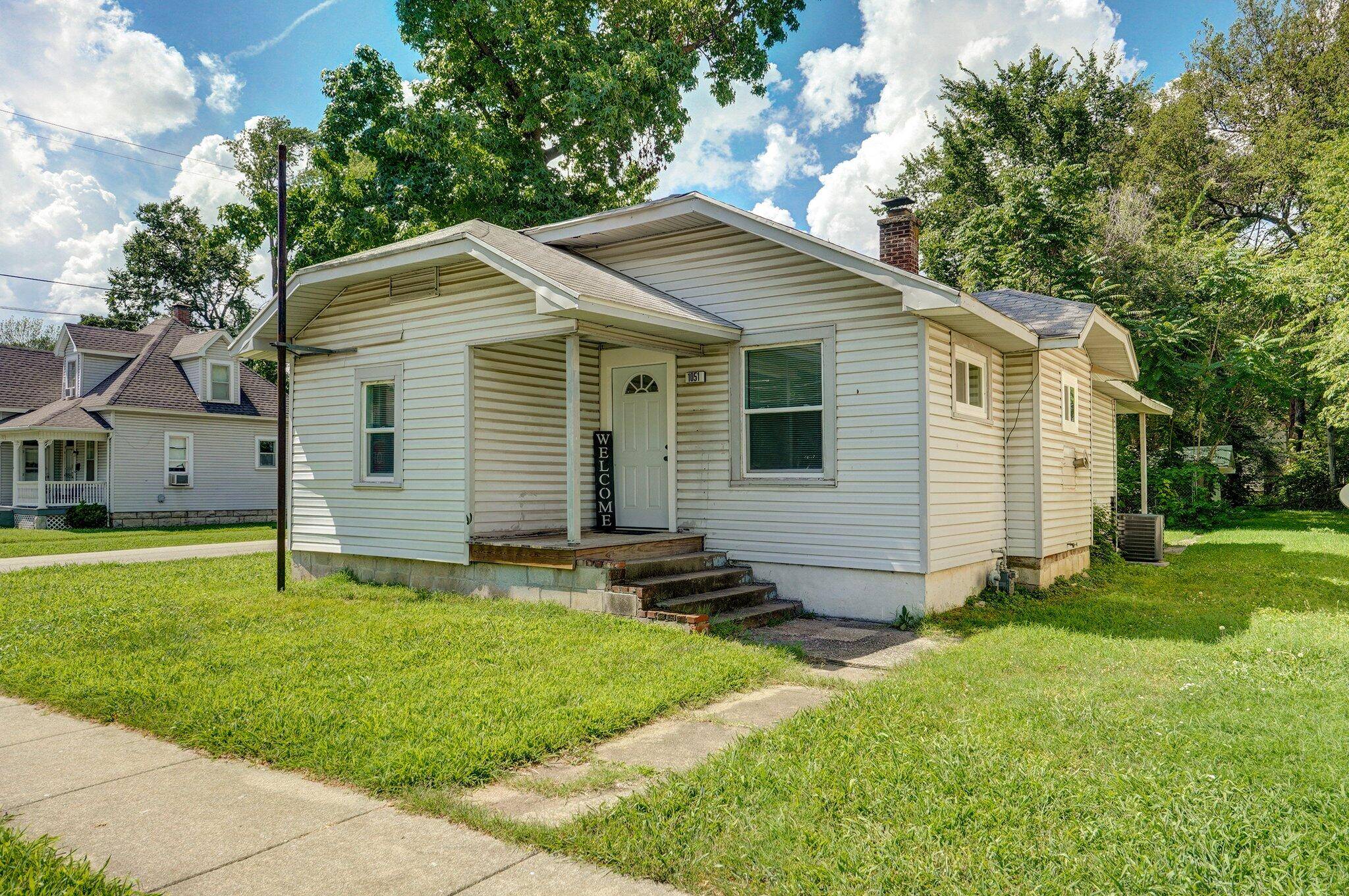 Springfield, MO 65802,1051 W Hamilton ST