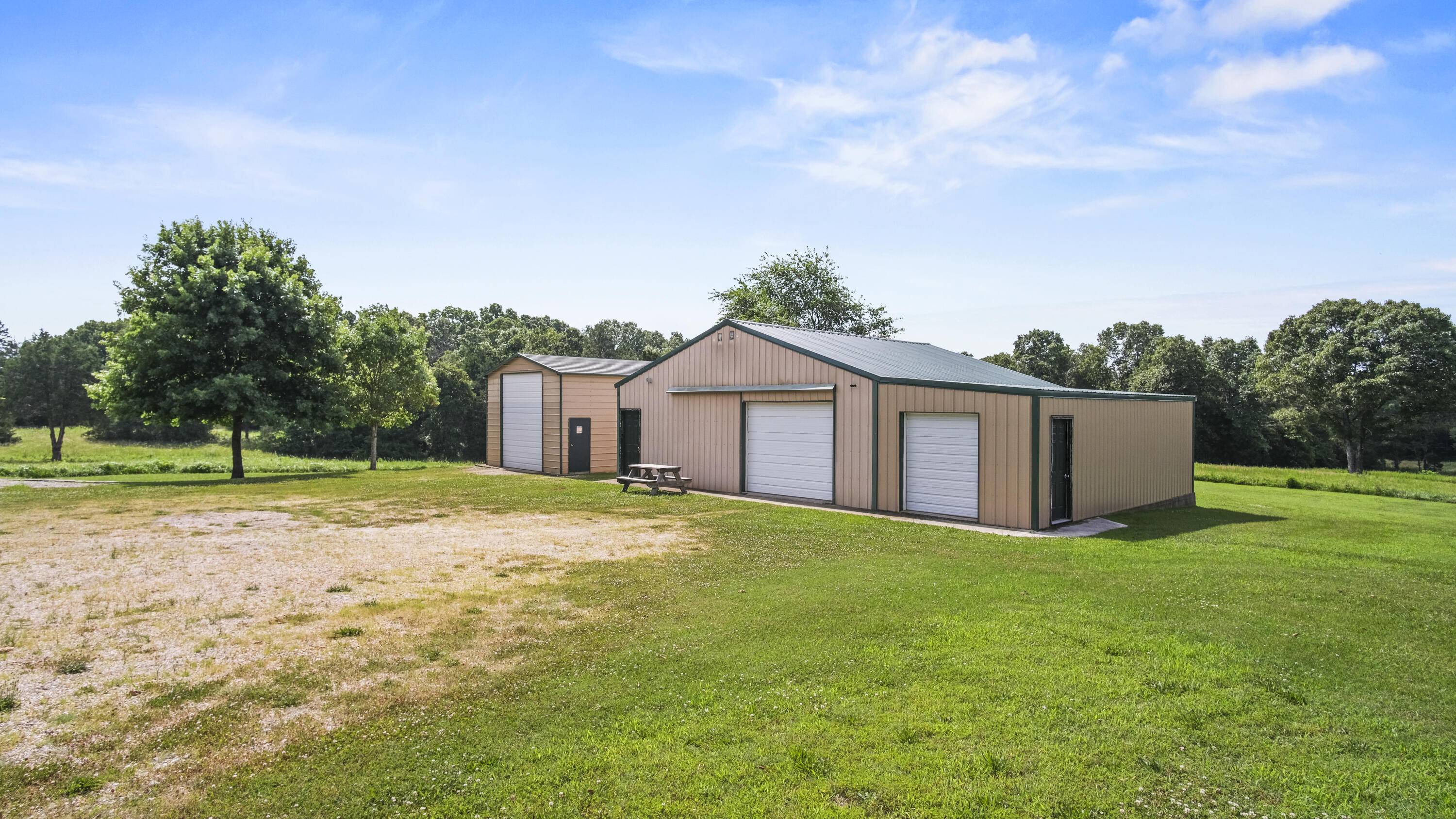Pomona, MO 65789,6928 State Route N