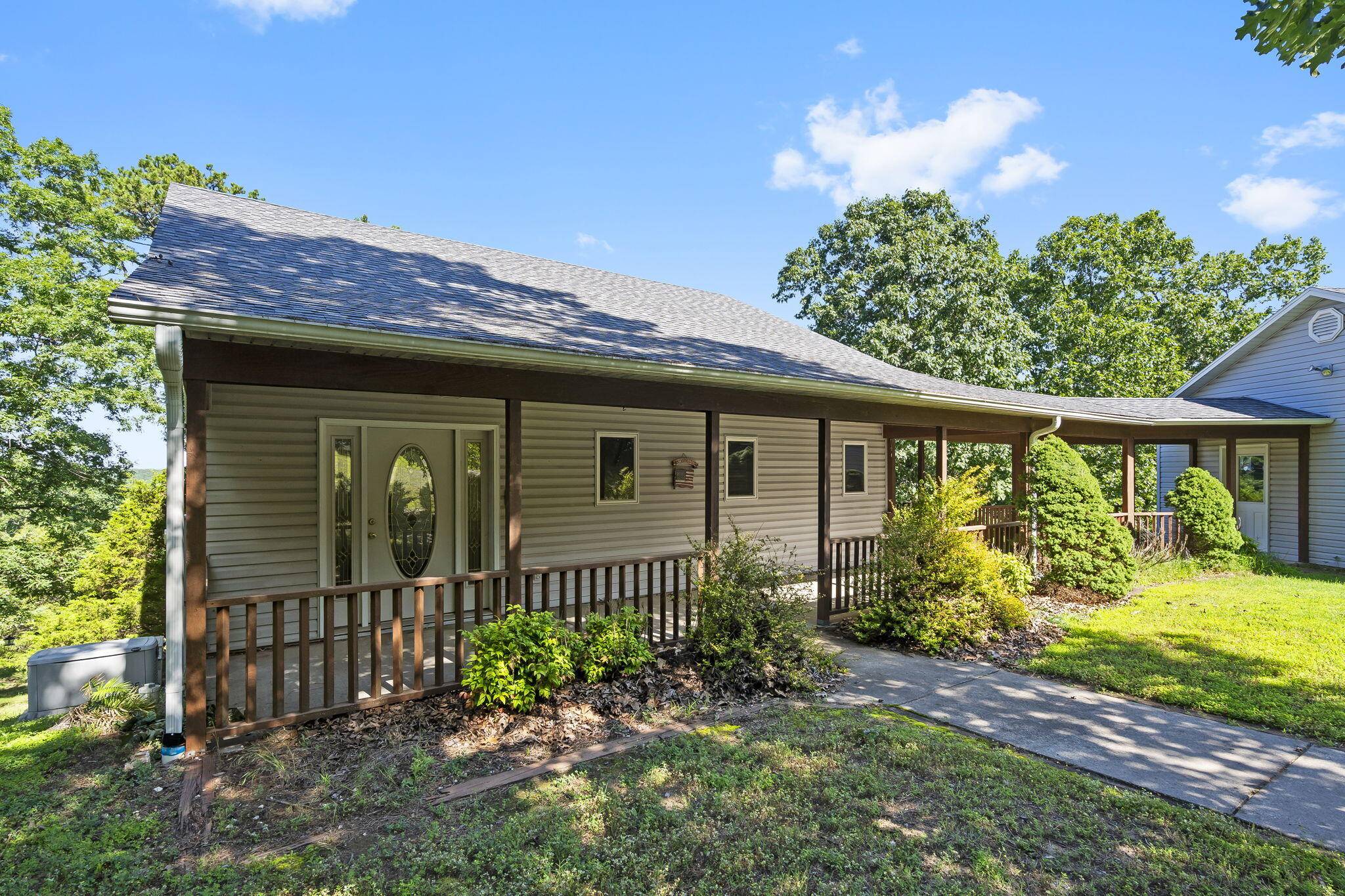 Hollister, MO 65672,904 Arnold RD