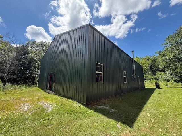 Sparta, MO 65753,890 Bluebird LN