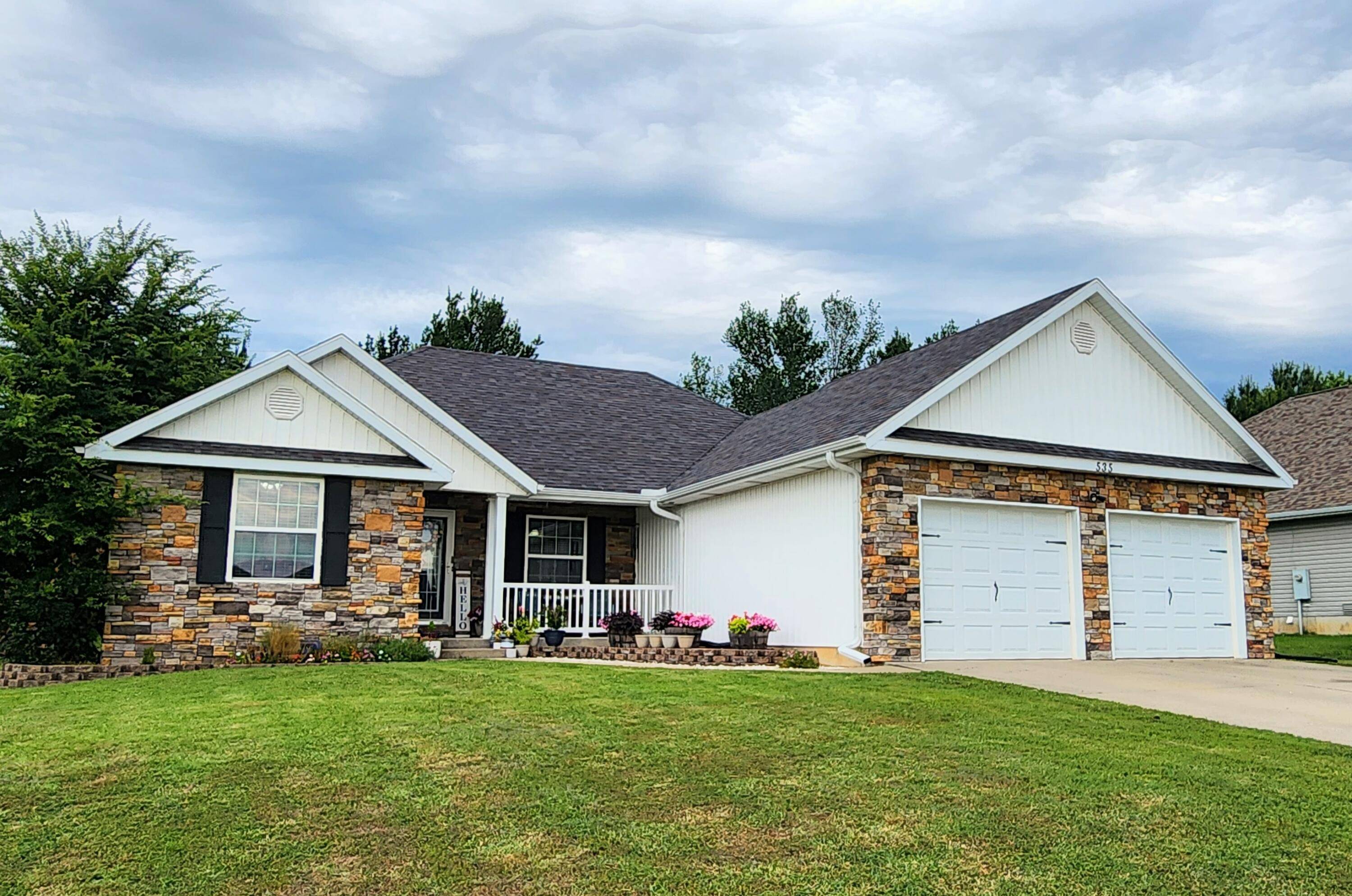 Bolivar, MO 65613,535 S Gary AVE