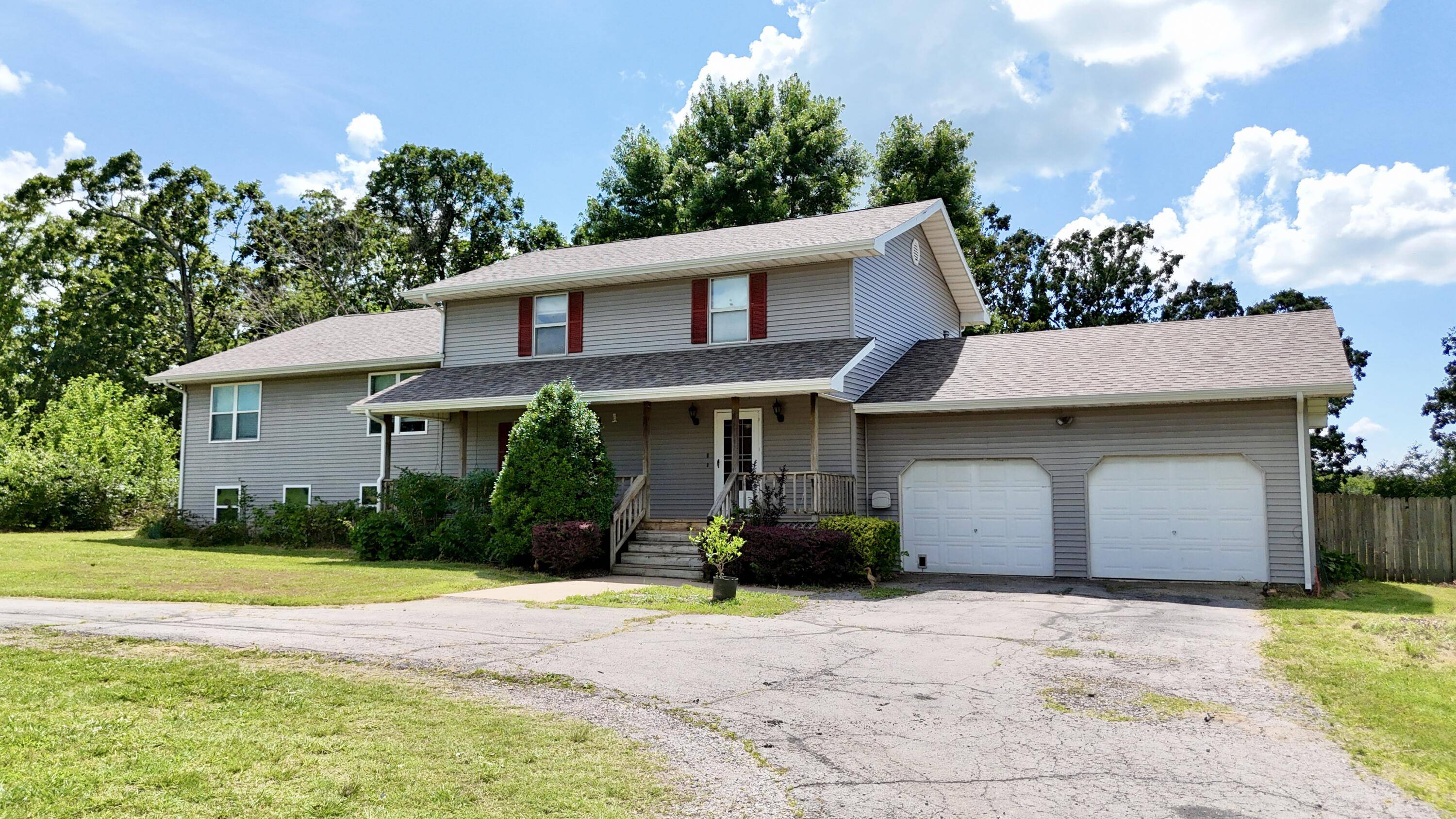 Monett, MO 65708,2379 FR 1090