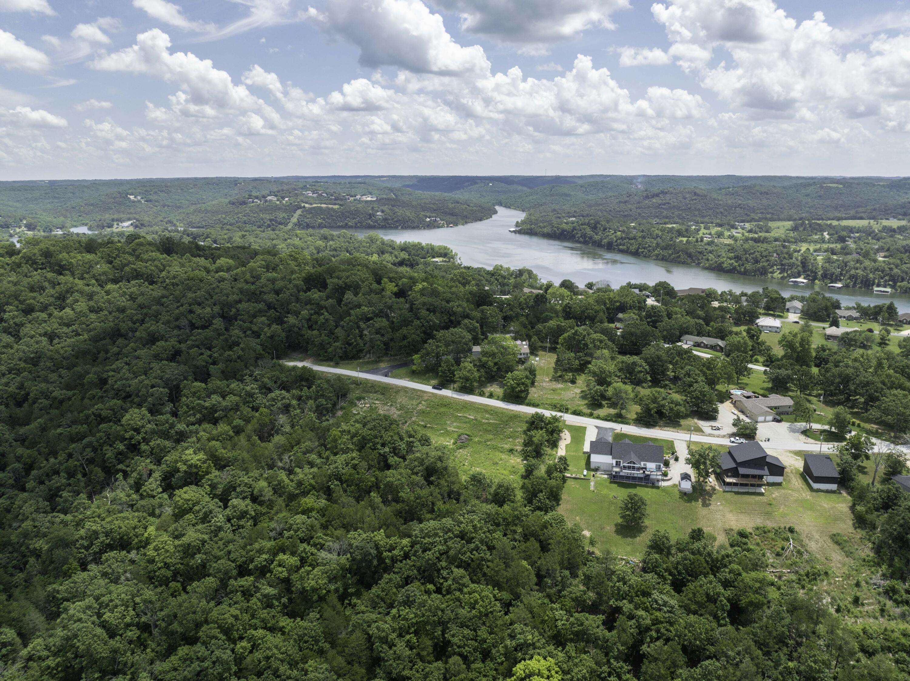 Cape Fair, MO 65624,55 Seagull LN