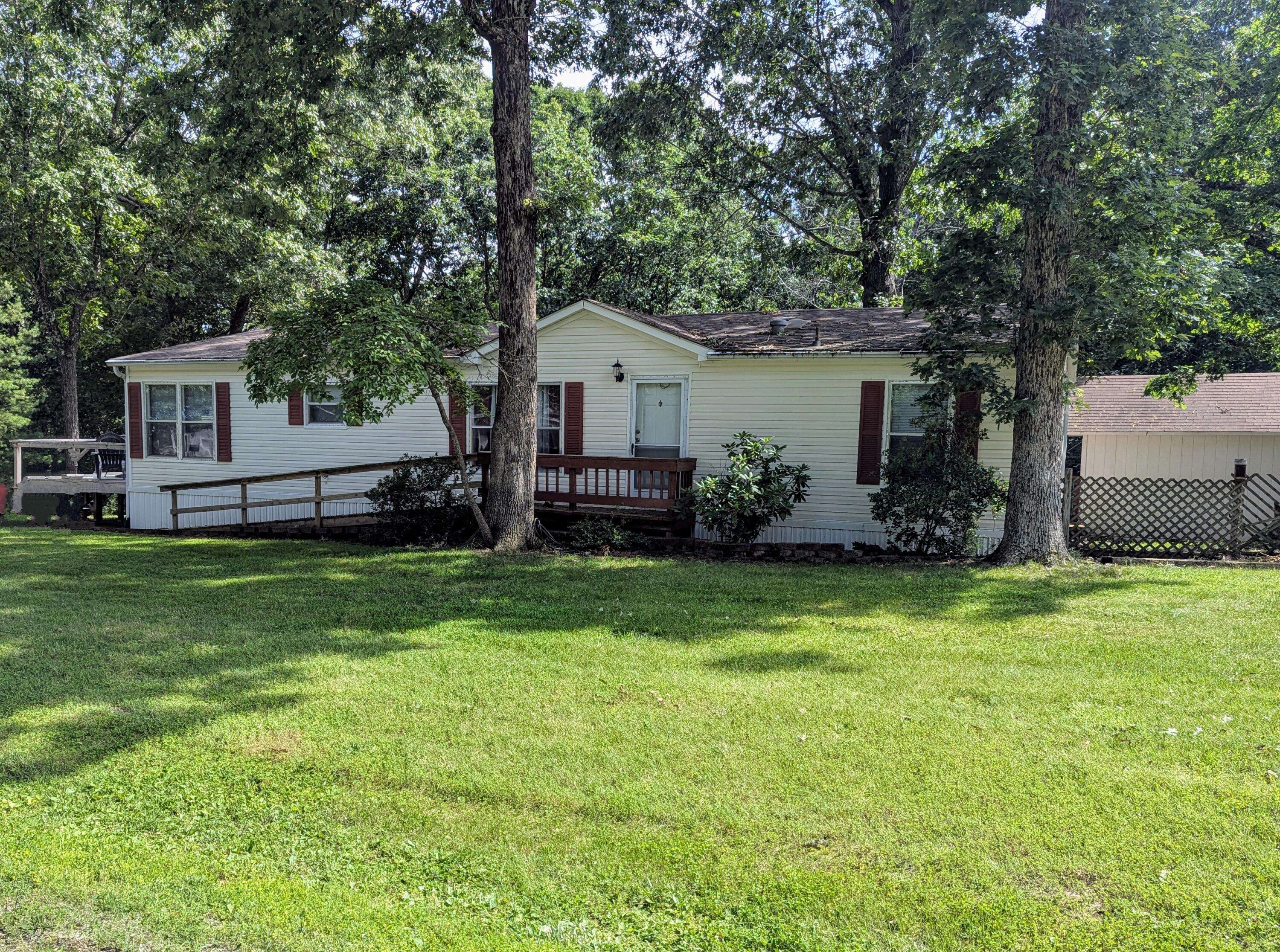 Galena, MO 65656,186 Hillbilly DR