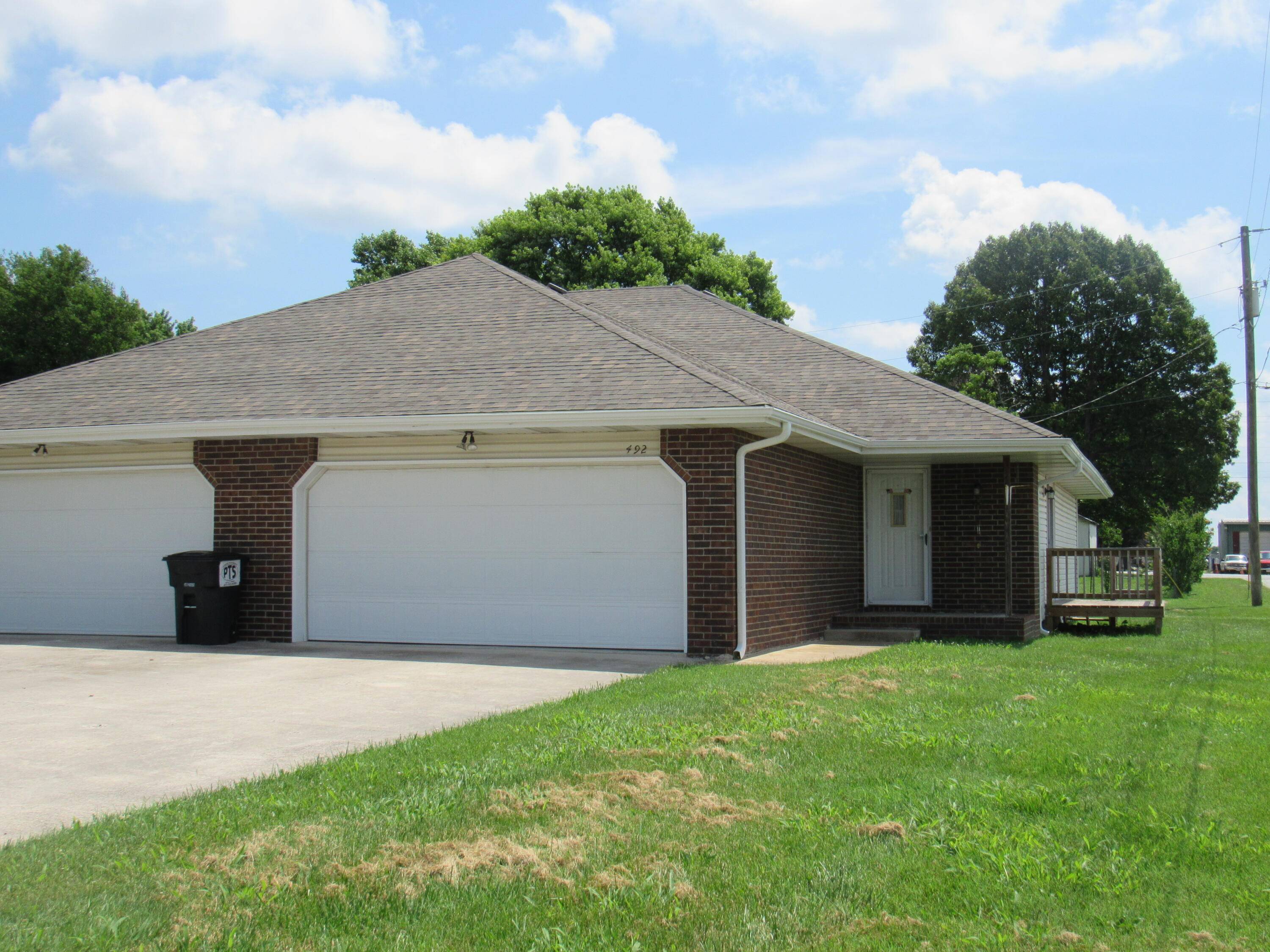 Marshfield, MO 65706,492 Haymes CT