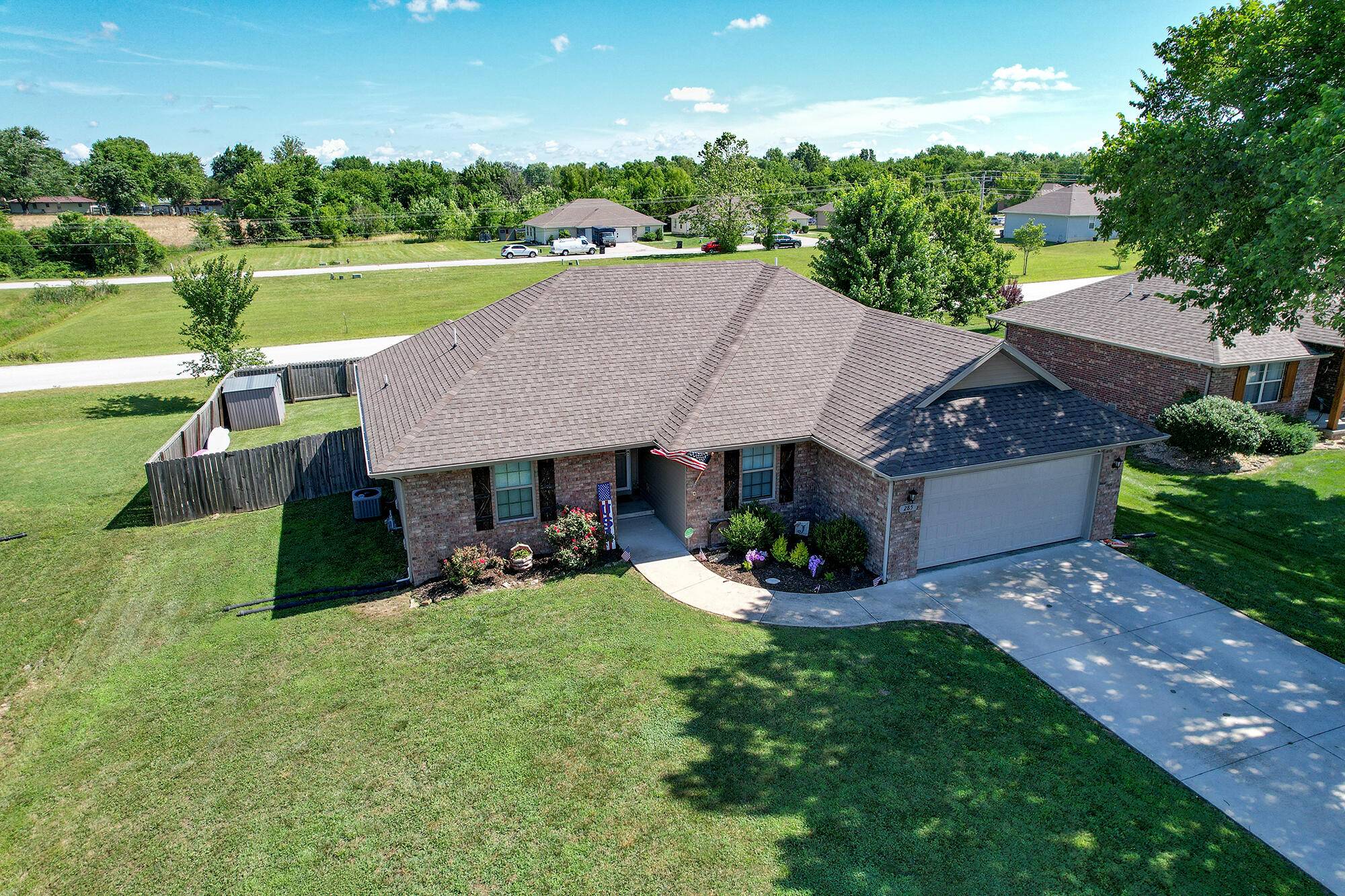 Marshfield, MO 65706,285 Towne Loop