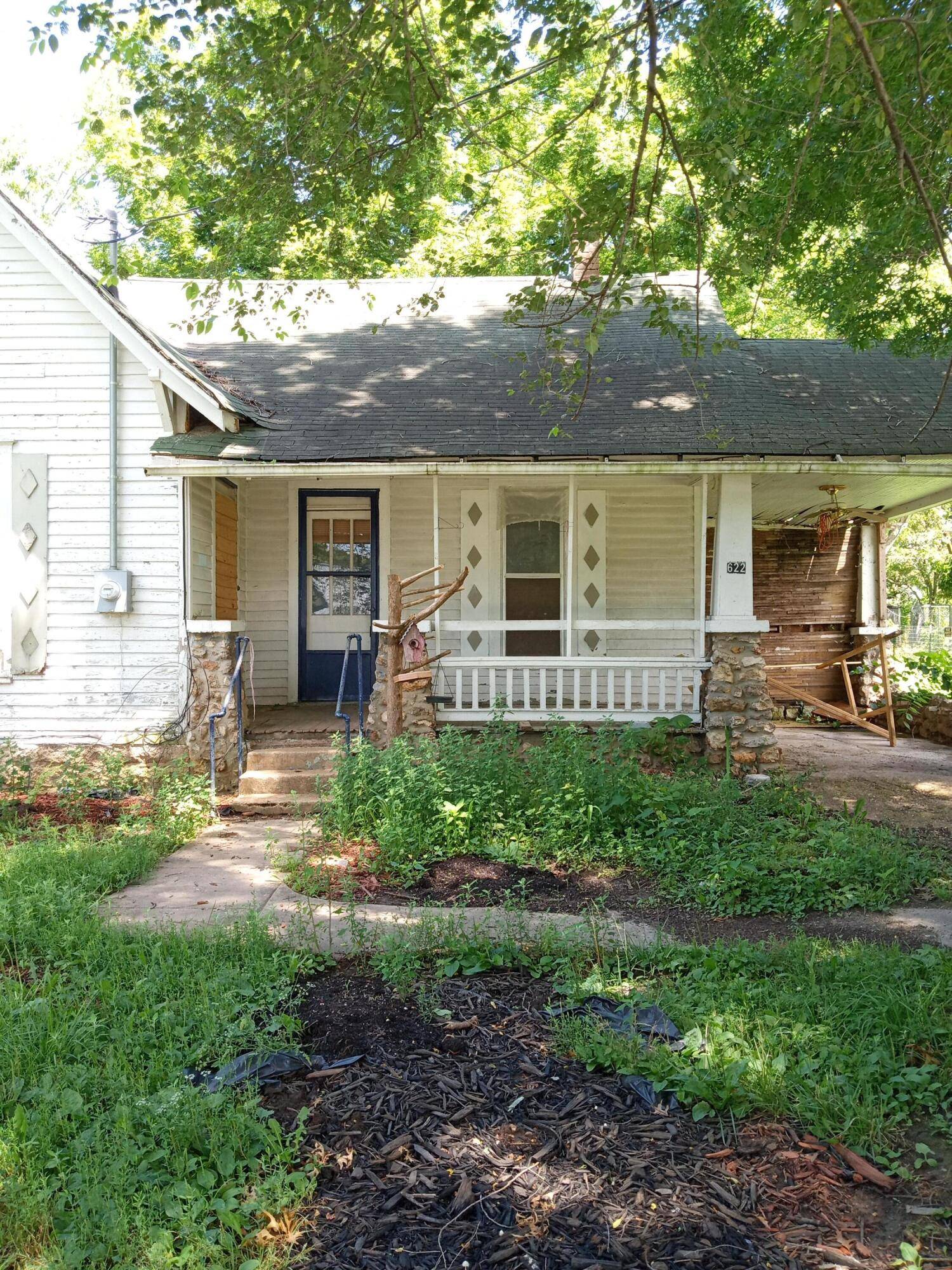 Buffalo, MO 65622,622 N Locust ST