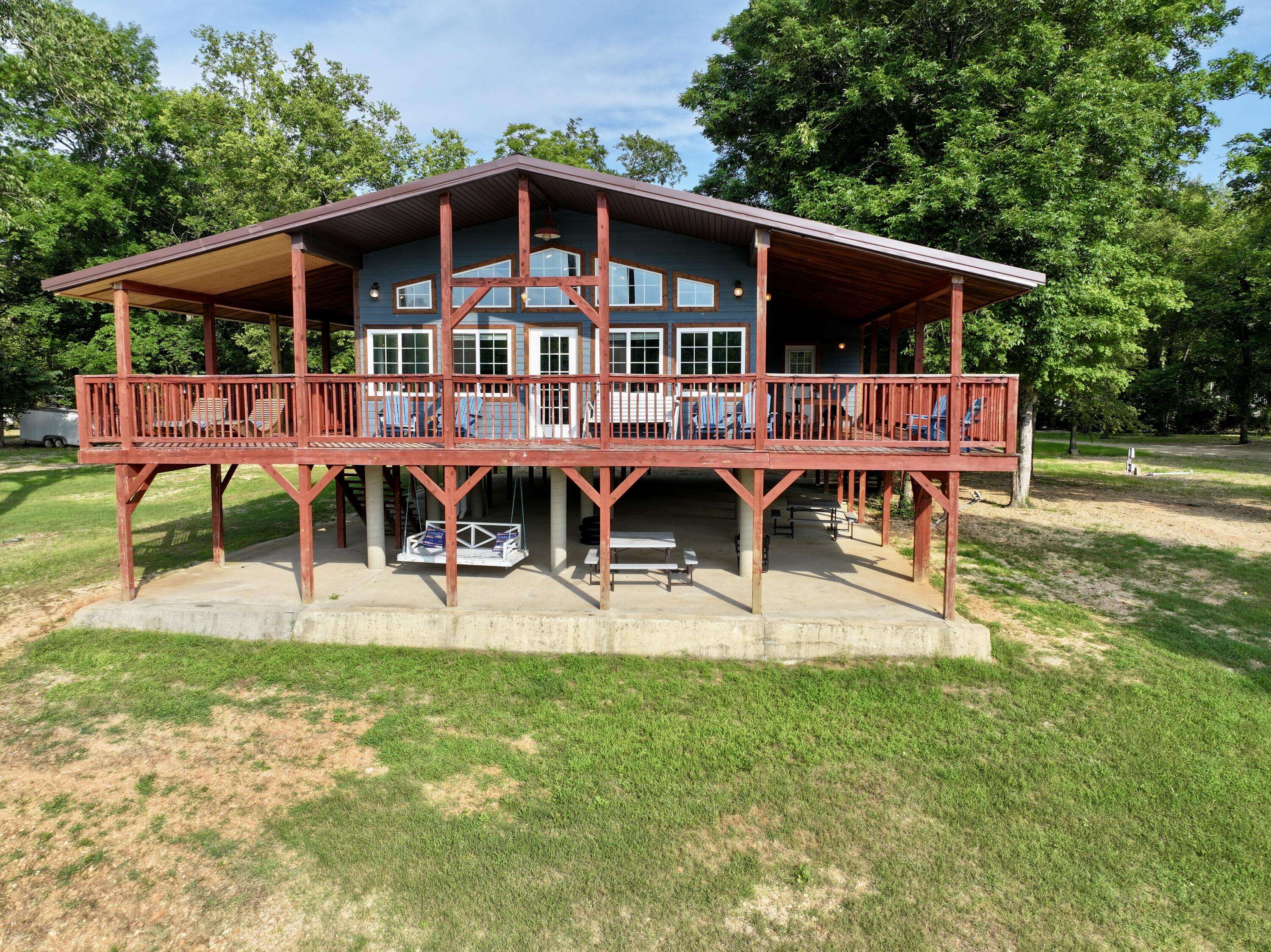 Doniphan, MO 63935,1461 River Valley Road