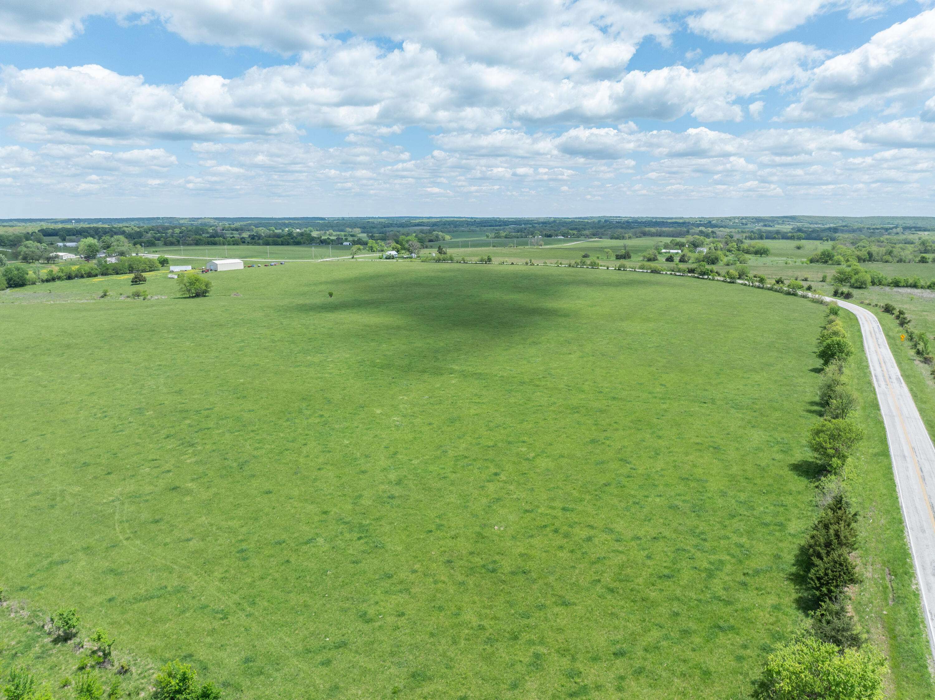 Humansville, MO 65674,000 Highway M