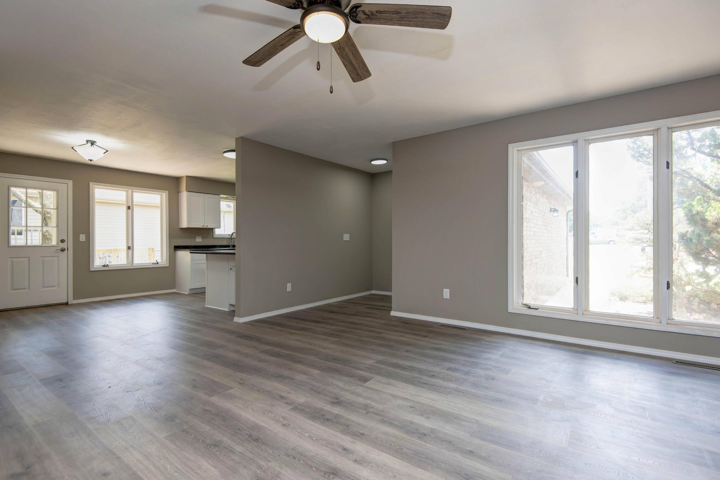 Springfield, MO 65807,3229 W Hanover ST